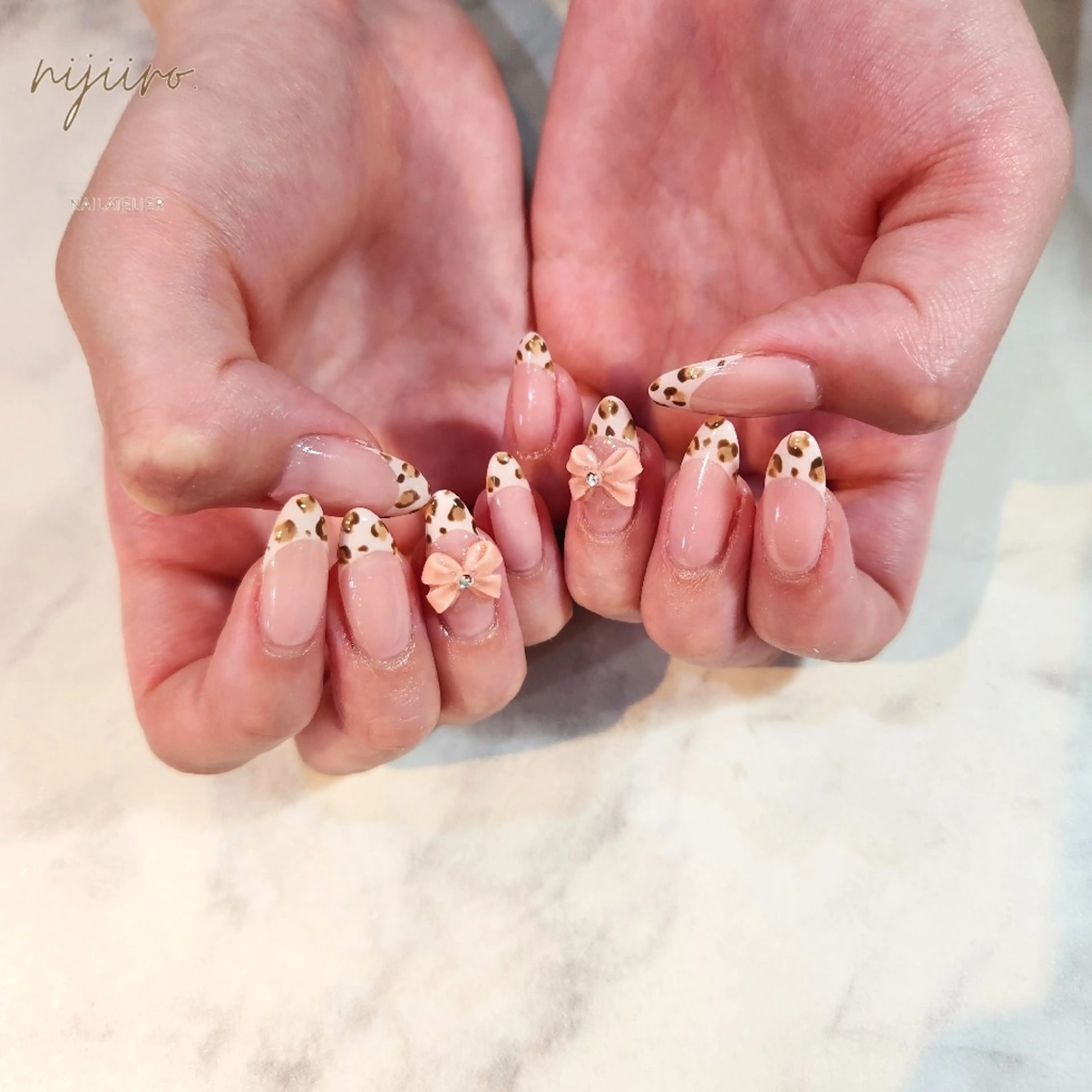 ネイル ハンドネイル nailatelier nijiiro.所属・nijiiro🌈 サトウのネイルデザイン