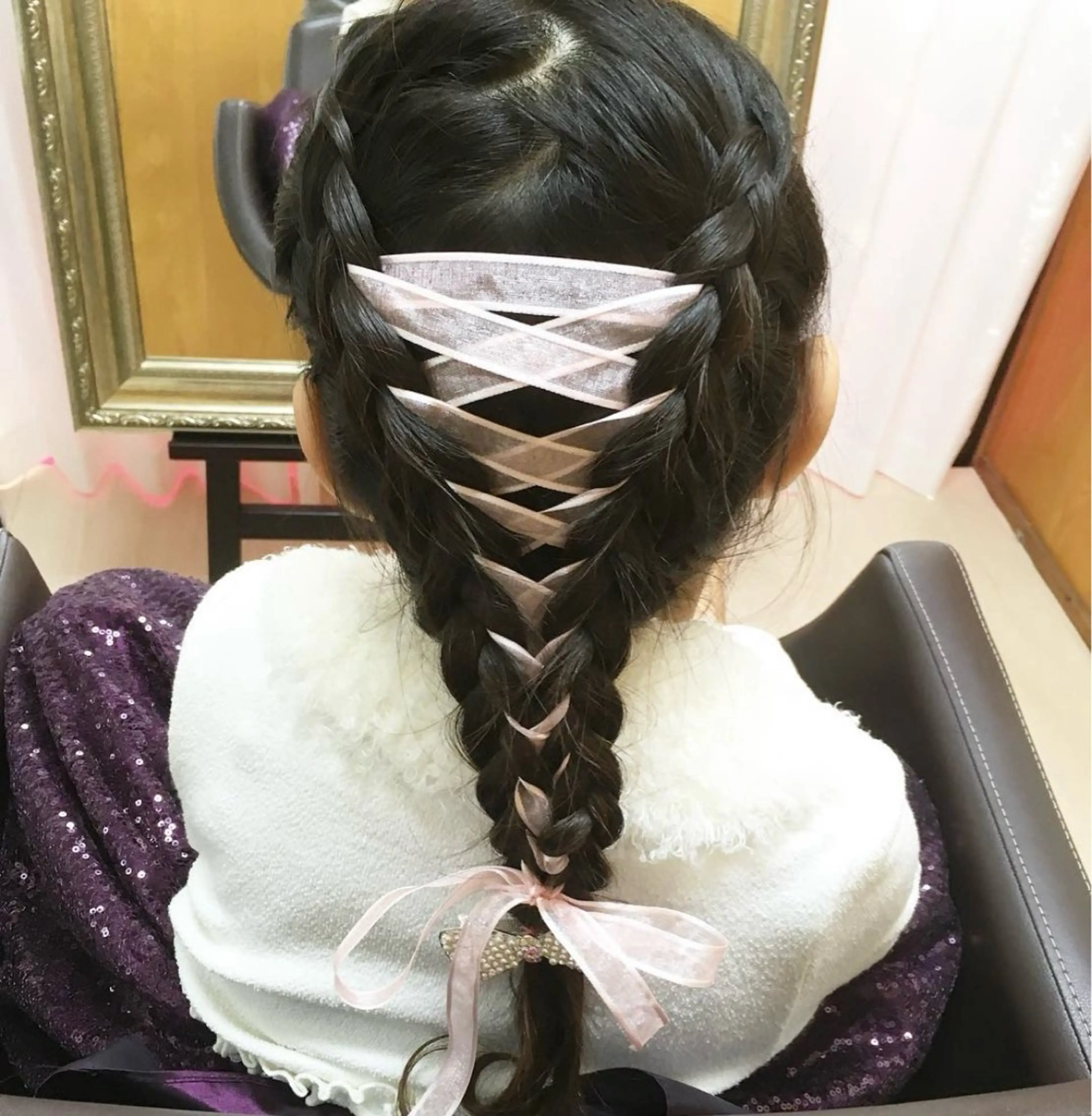 ヘアアレンジ アイブロウサロン WHITE EYE 宜野湾店 眉毛サロン所属・玉城 里奈のヘアスタイル