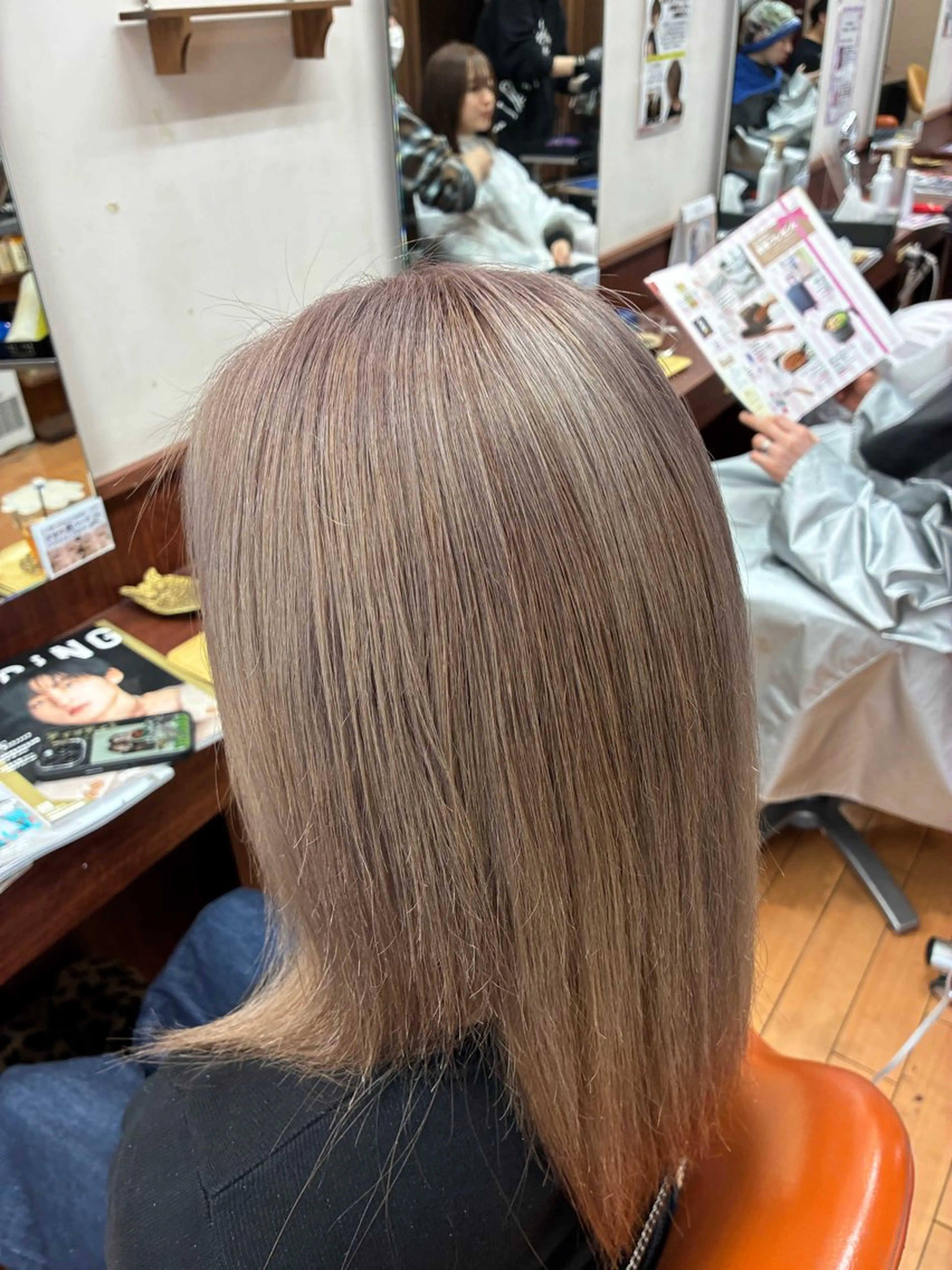 カラー ルキ🌈ブリーチカラ ー&メンズパーマ🦄のヘアスタイル