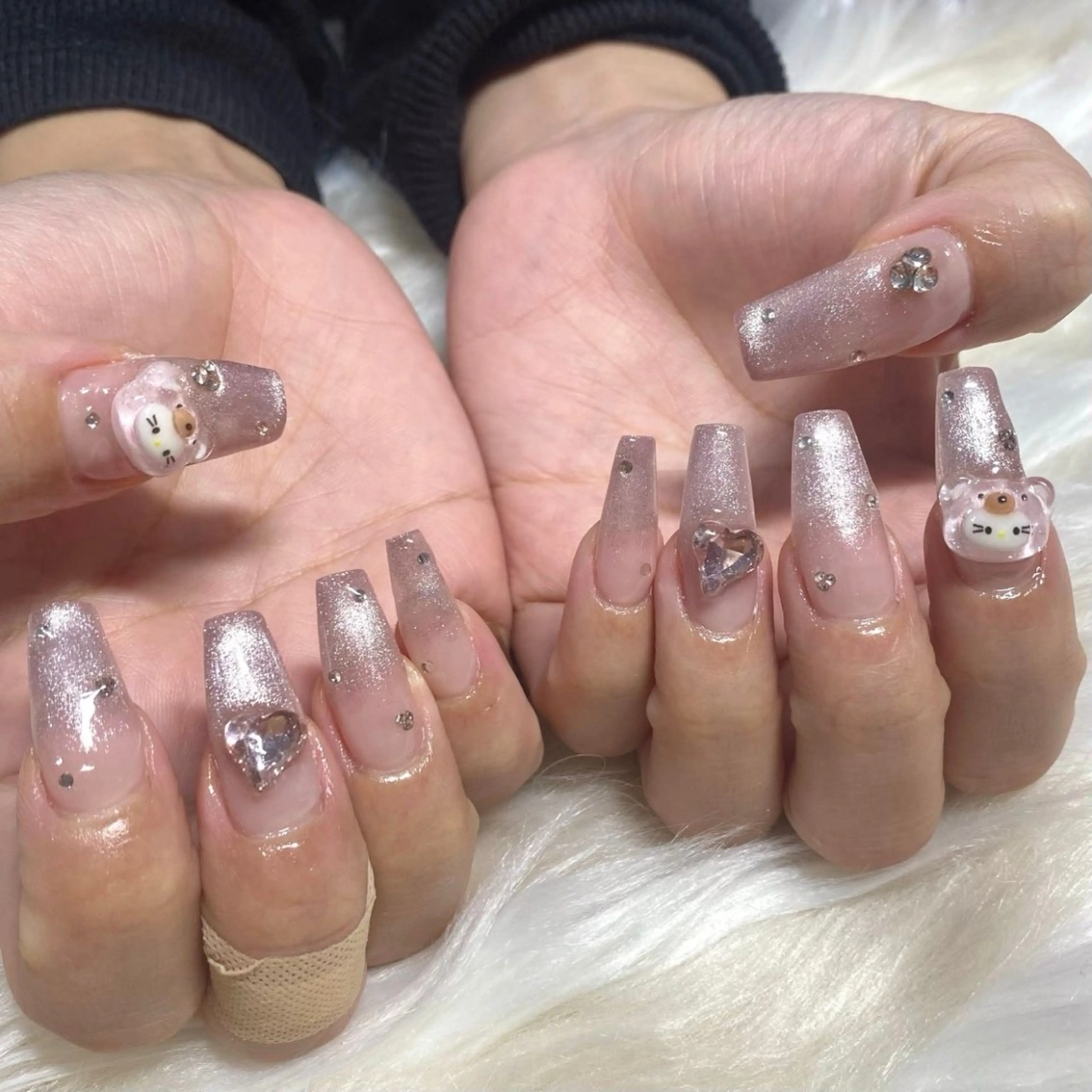 ネイル 長さ出し フレンチネイル ジェルネイル グラデーション ハート ハンドネイル Nail&eye Belire 新宿のネイルデザイン