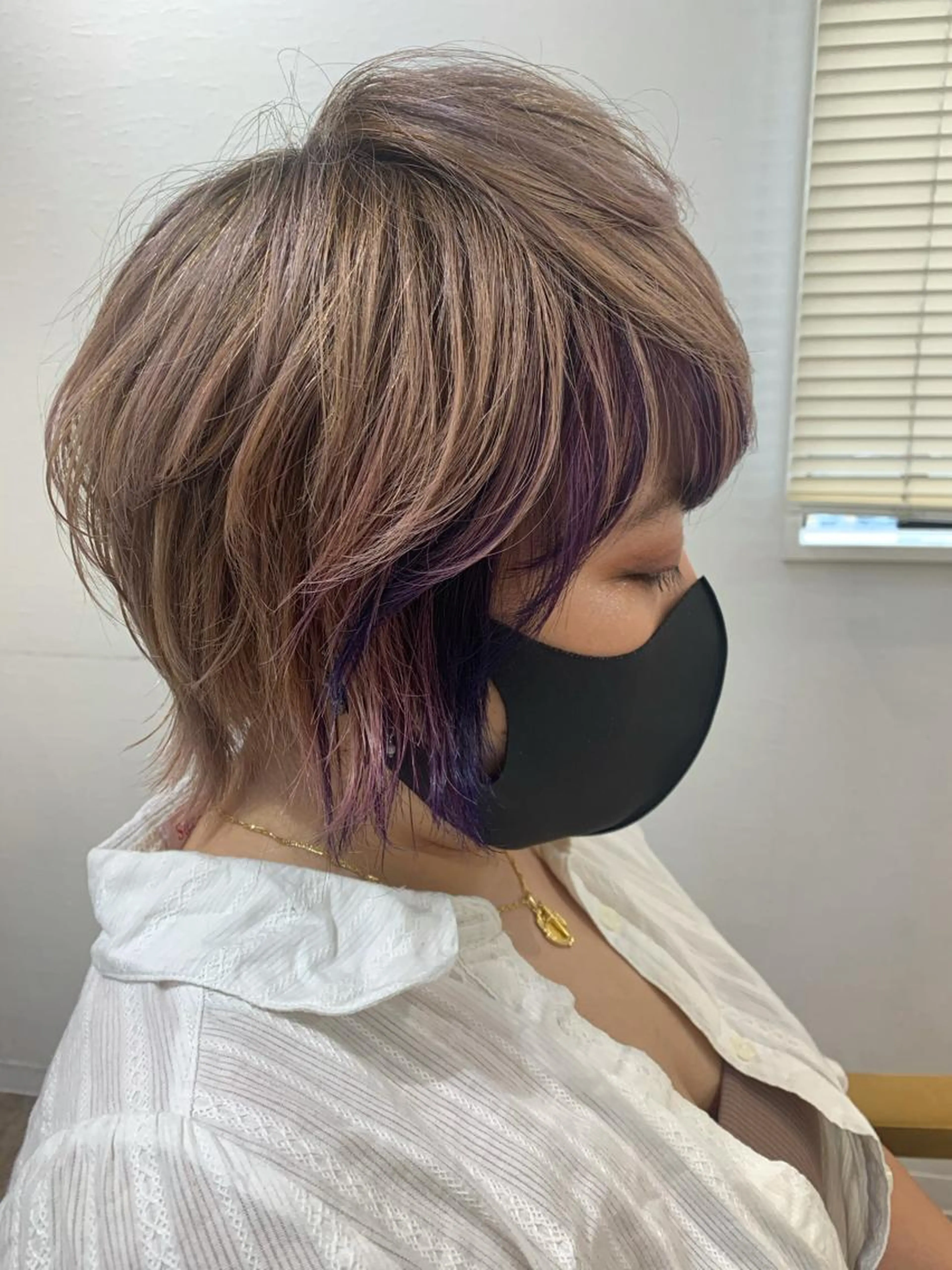 イヤリングカラー、フェイスフレーミングカラー＋スチームトリートメントの写真