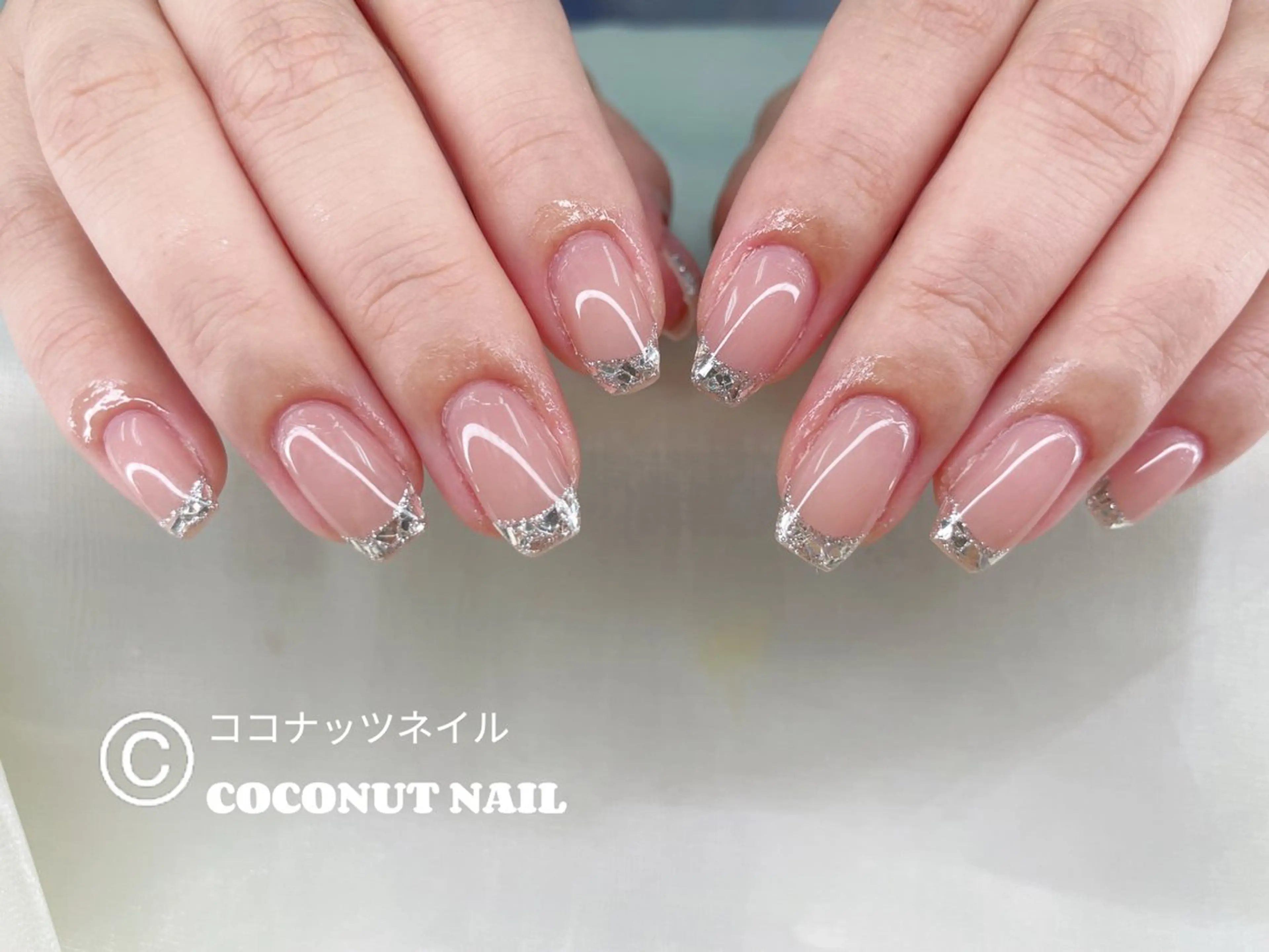 ベース色付ガラスフレンチ☆ご新規オフ無料の写真