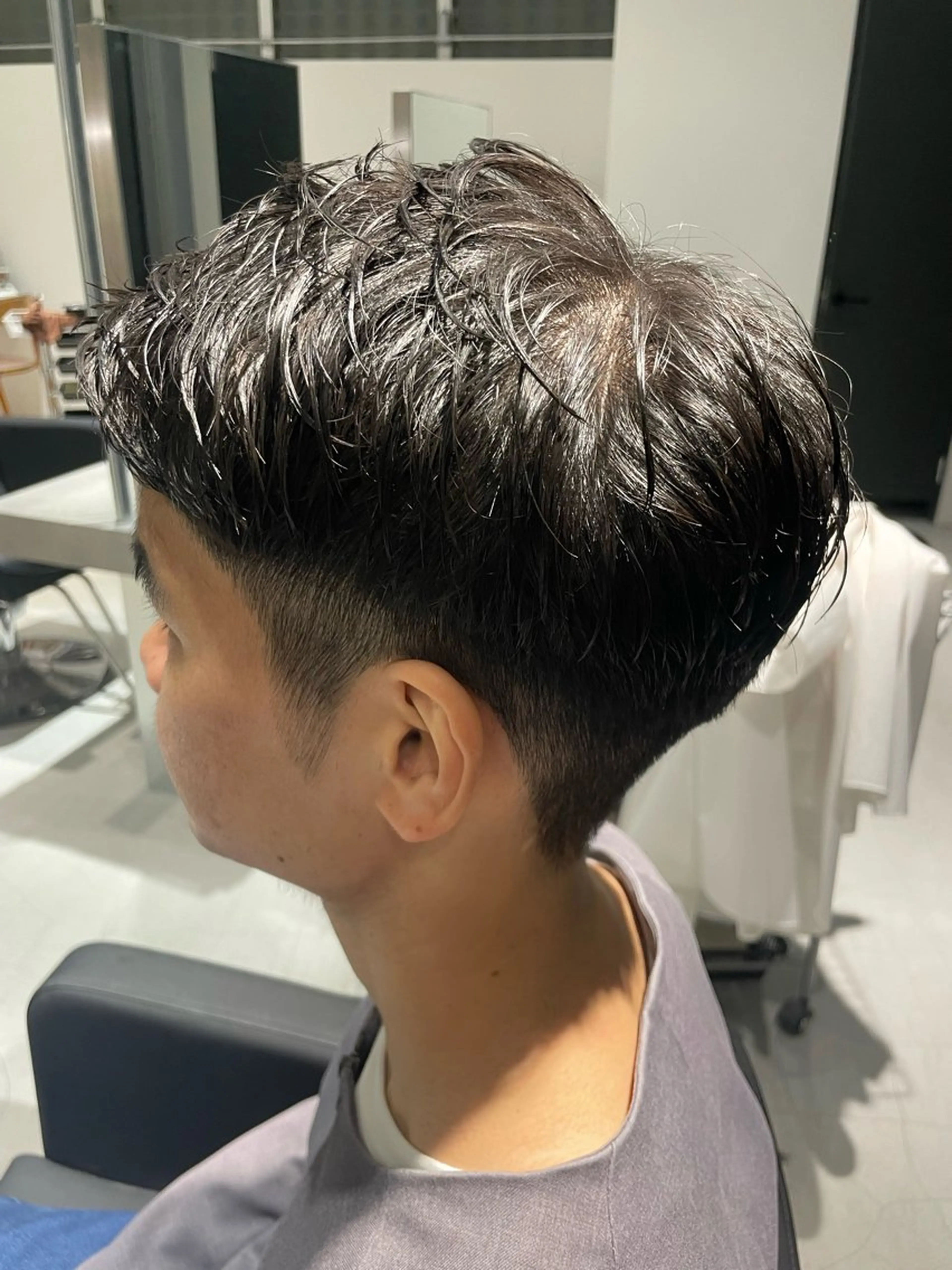 ショート EIGHT／栄／ 諏訪　晃平のヘアスタイル