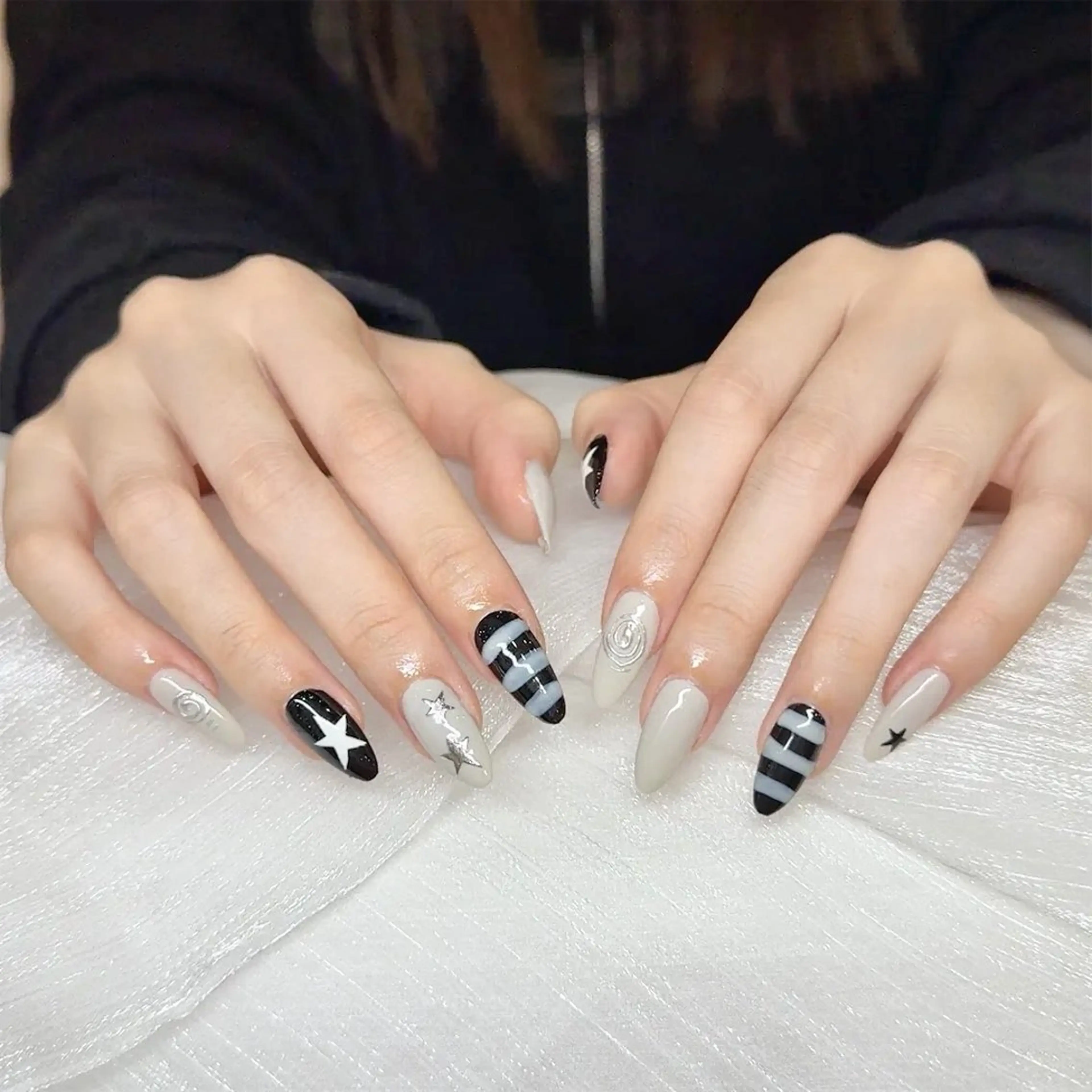 ネイル MQueenネイルサロン所属・MQueen ネイルサロンのネイルデザイン