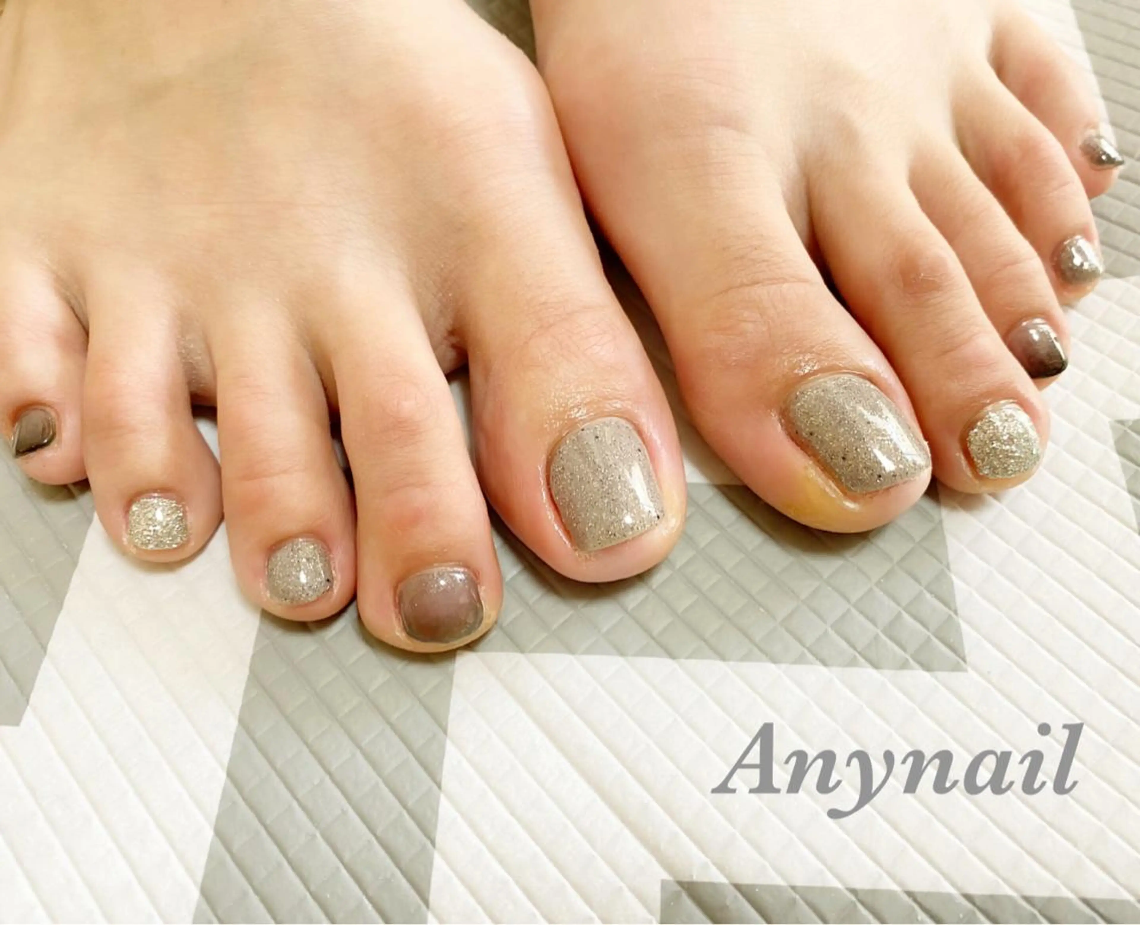 ネイル ブルー フラッシュネイル フットネイル ジェルネイル 岩澤 恵子のネイルデザイン