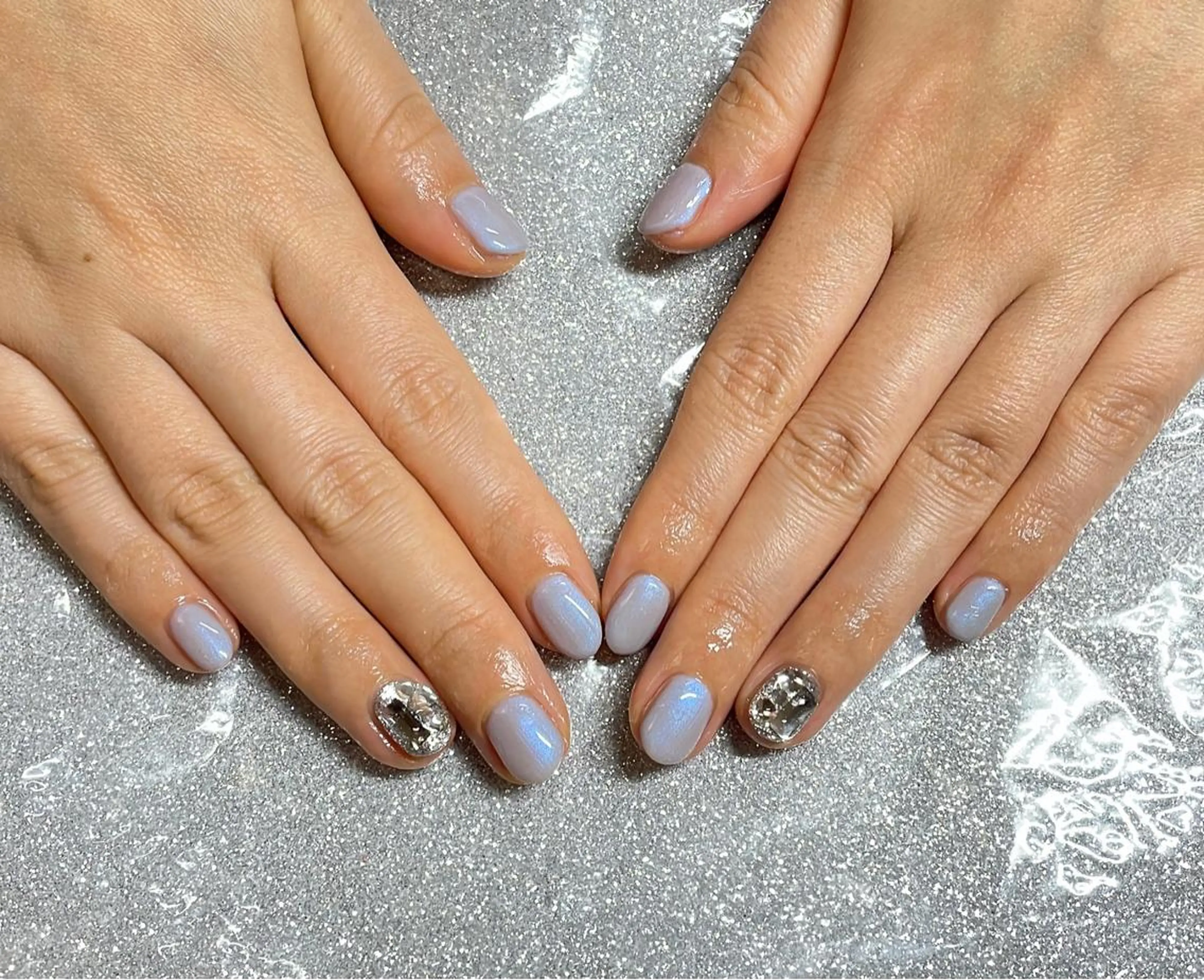 ネイル ハンドネイル VIERU 🌈🎀💖のネイルデザイン