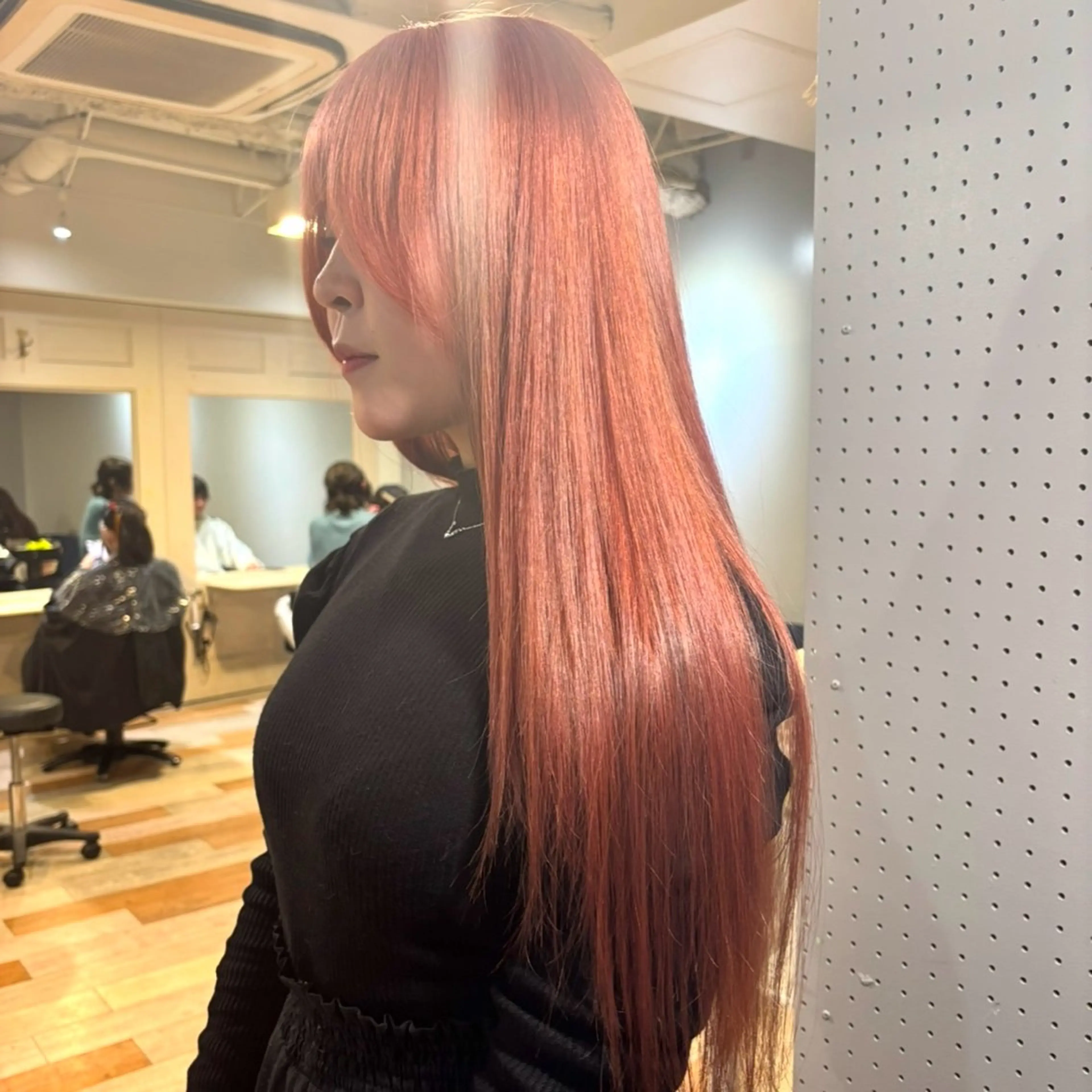 ミディアム カラー オレンジ ピンクカラー ブリーチなしベージュ カラー✨Takeのヘアスタイル