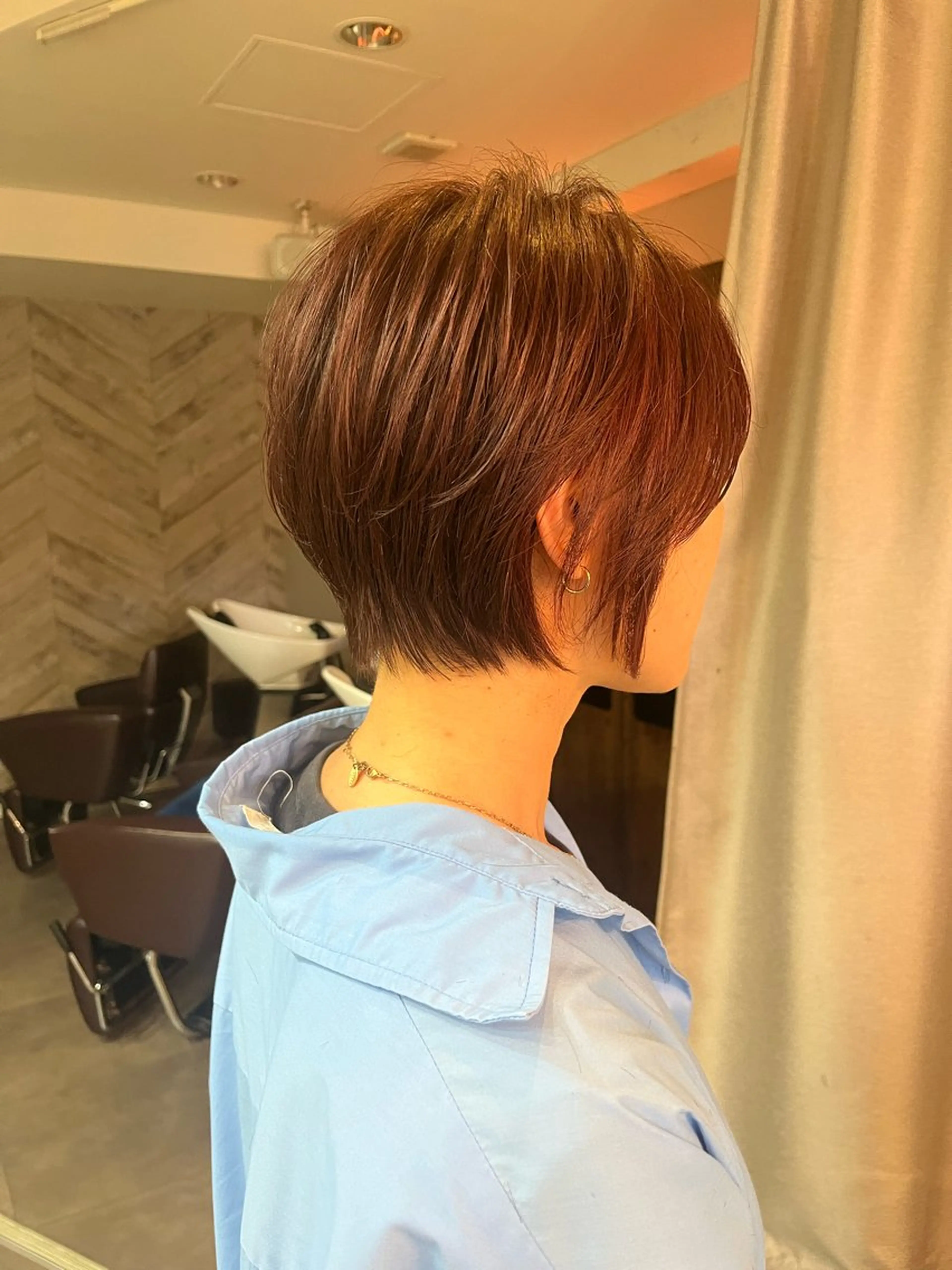 ショート emiwo石川町店所属・秋成 慶多のヘアスタイル