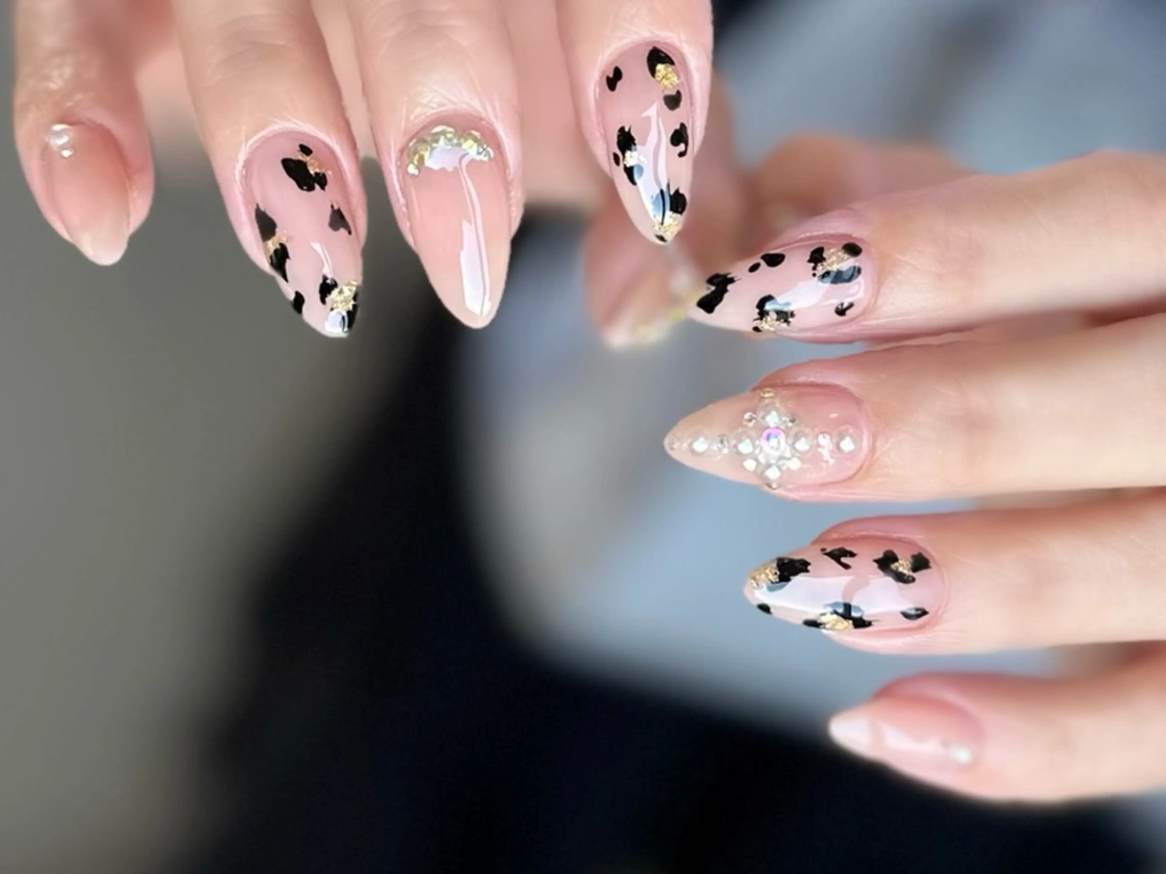 ネイル 新山 聖のネイルデザイン