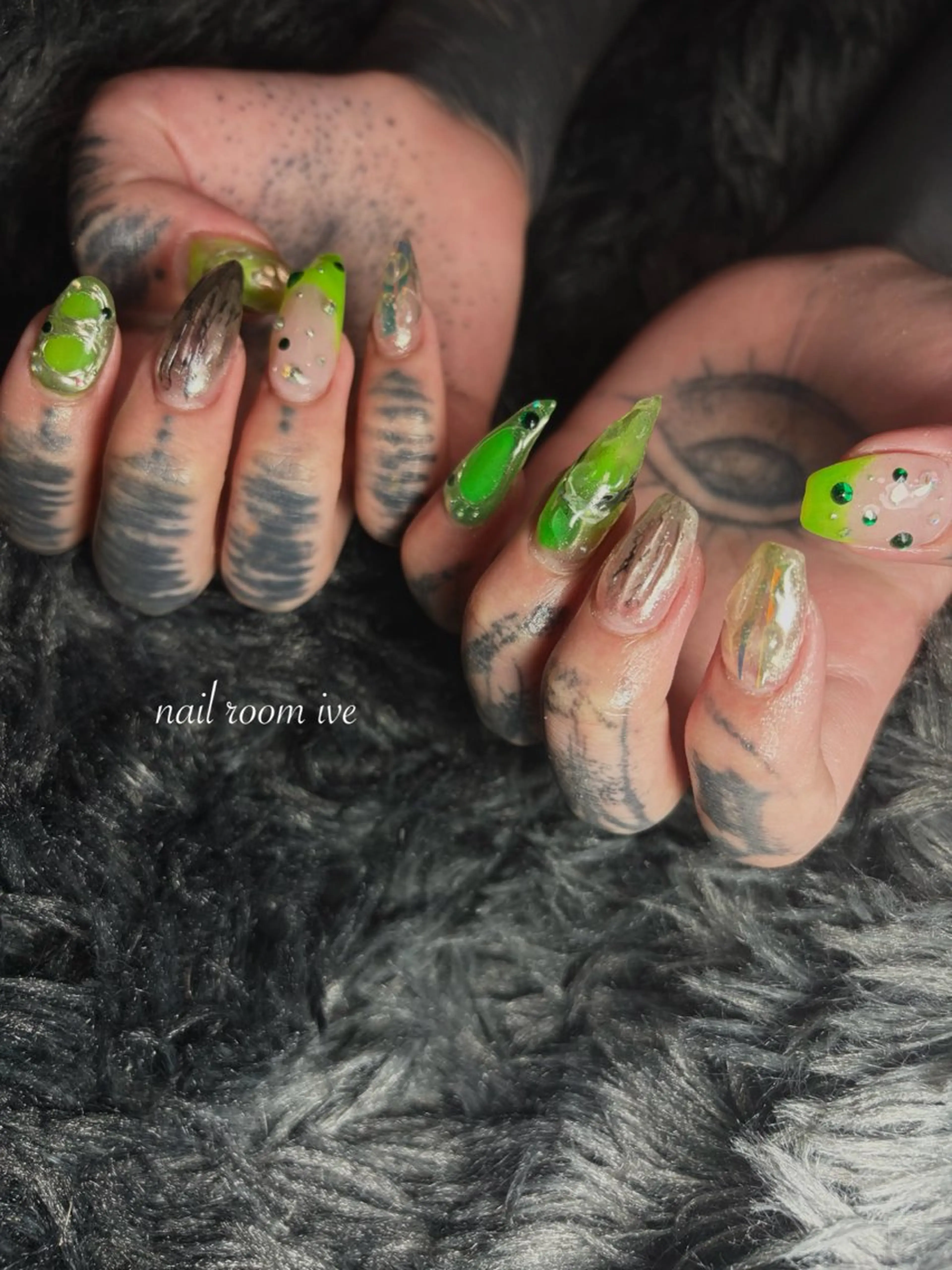 ネイル nail room IVEのネイルデザイン