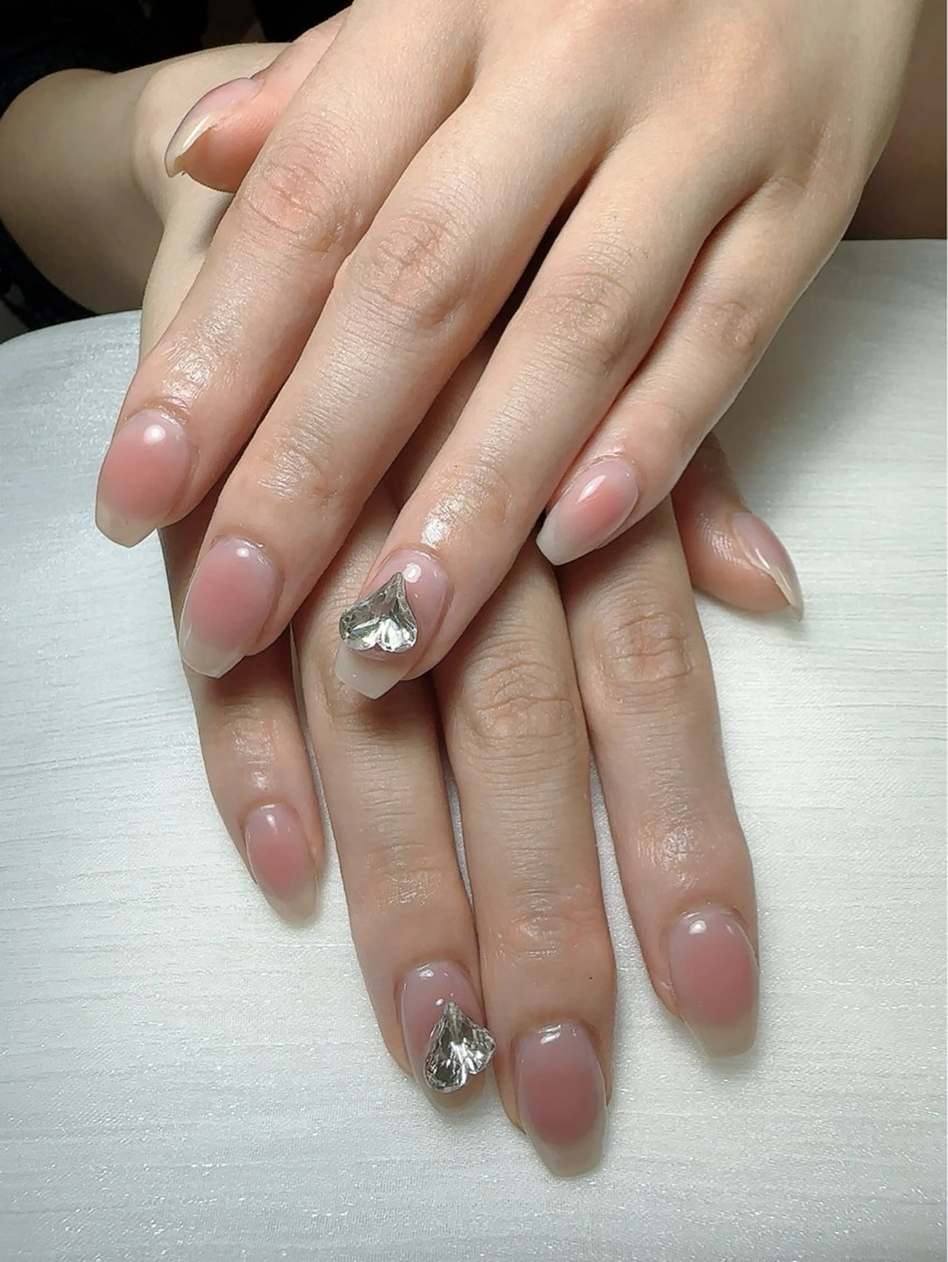 ネイル チークネイル ハンドネイル ハンドケア UniqueNail さとみのネイルデザイン