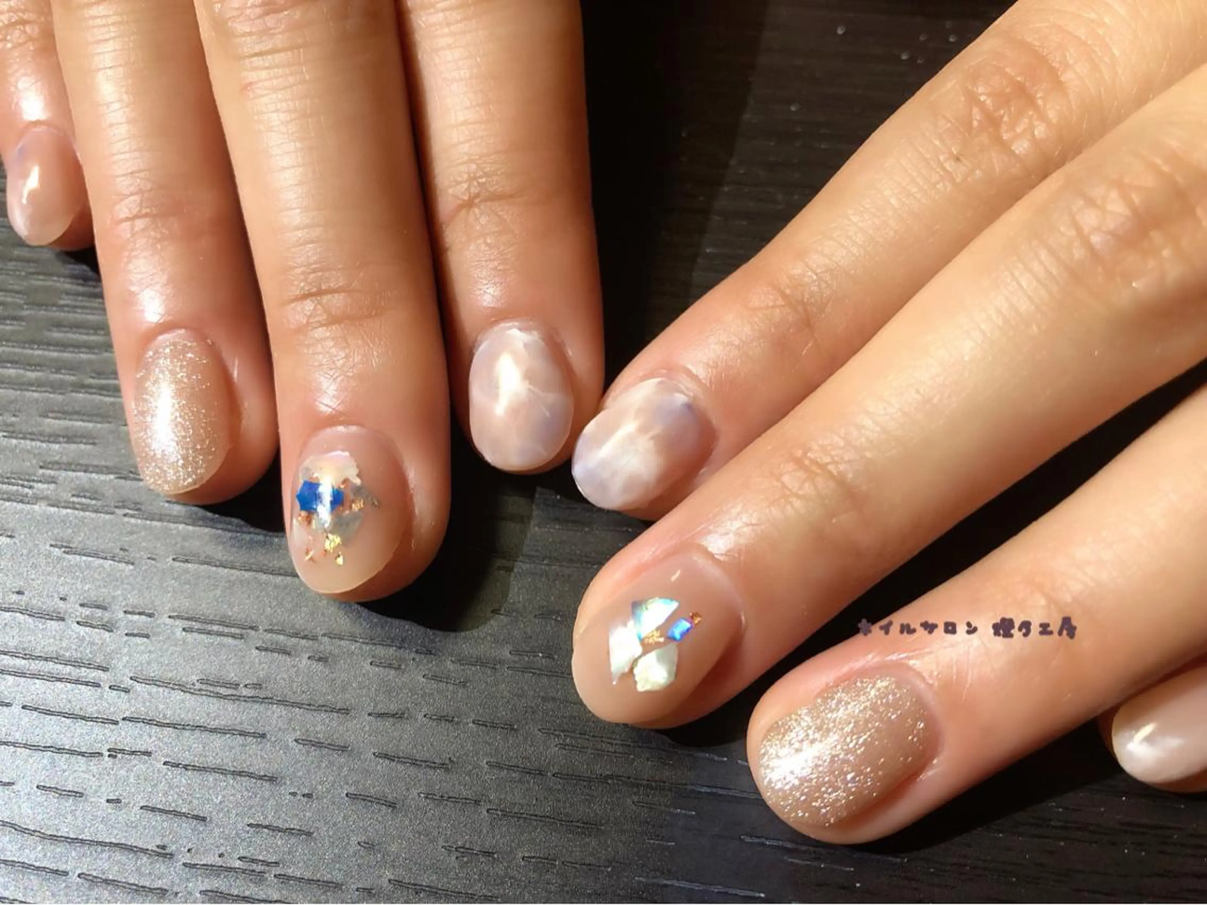 ネイル 伊藤 美里のネイルデザイン