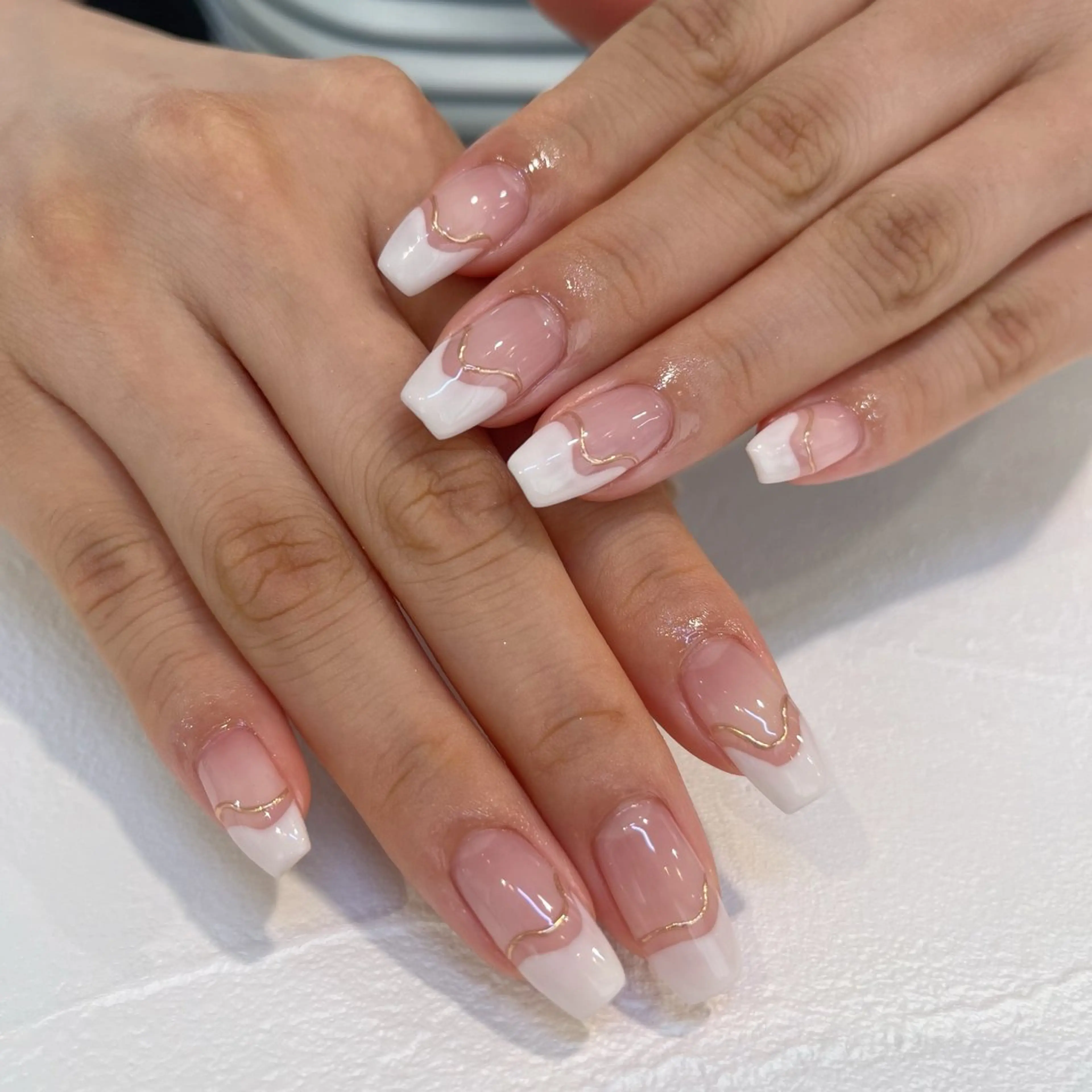 ネイル ハンドネイル 鈴木 里奈のネイルデザイン