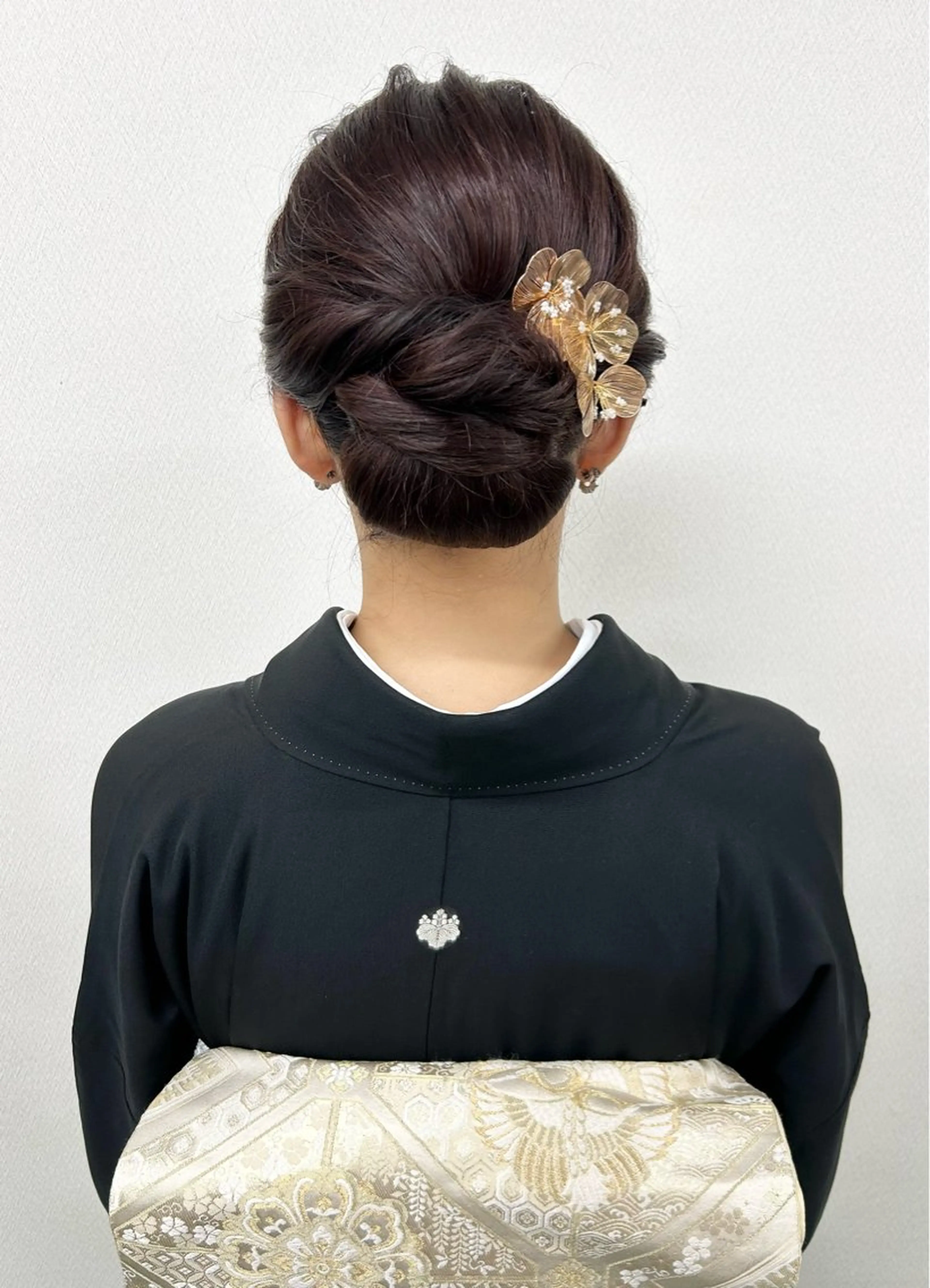 ミディアム ヘアアレンジ ヘアセット YUMEYAKATA 五条店のヘアスタイル