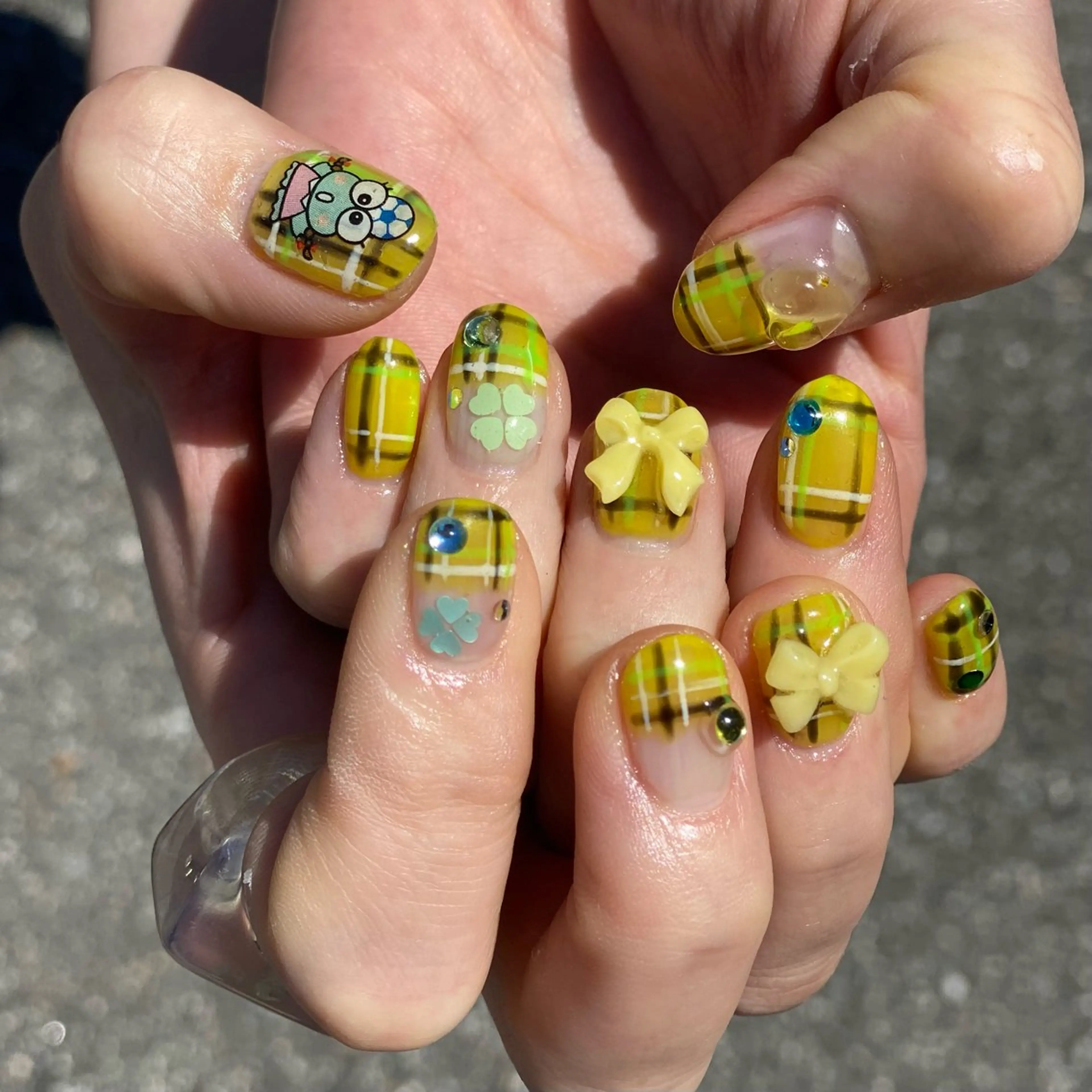 ネイル nano/きもかわ nail🐬🫧のネイルデザイン