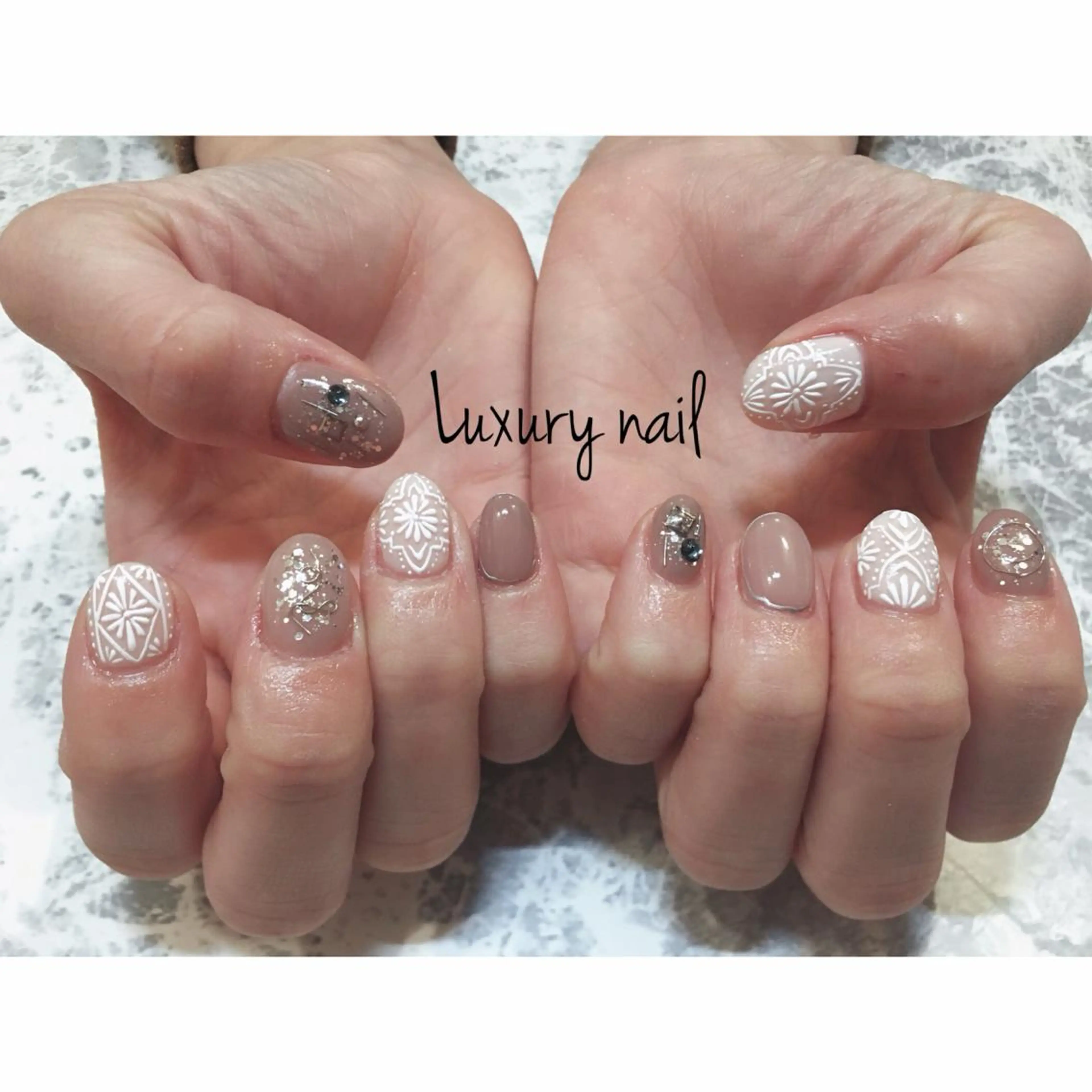 ネイル アートネイル nail salon  aloalo所属・Nailist Ayaのネイルデザイン