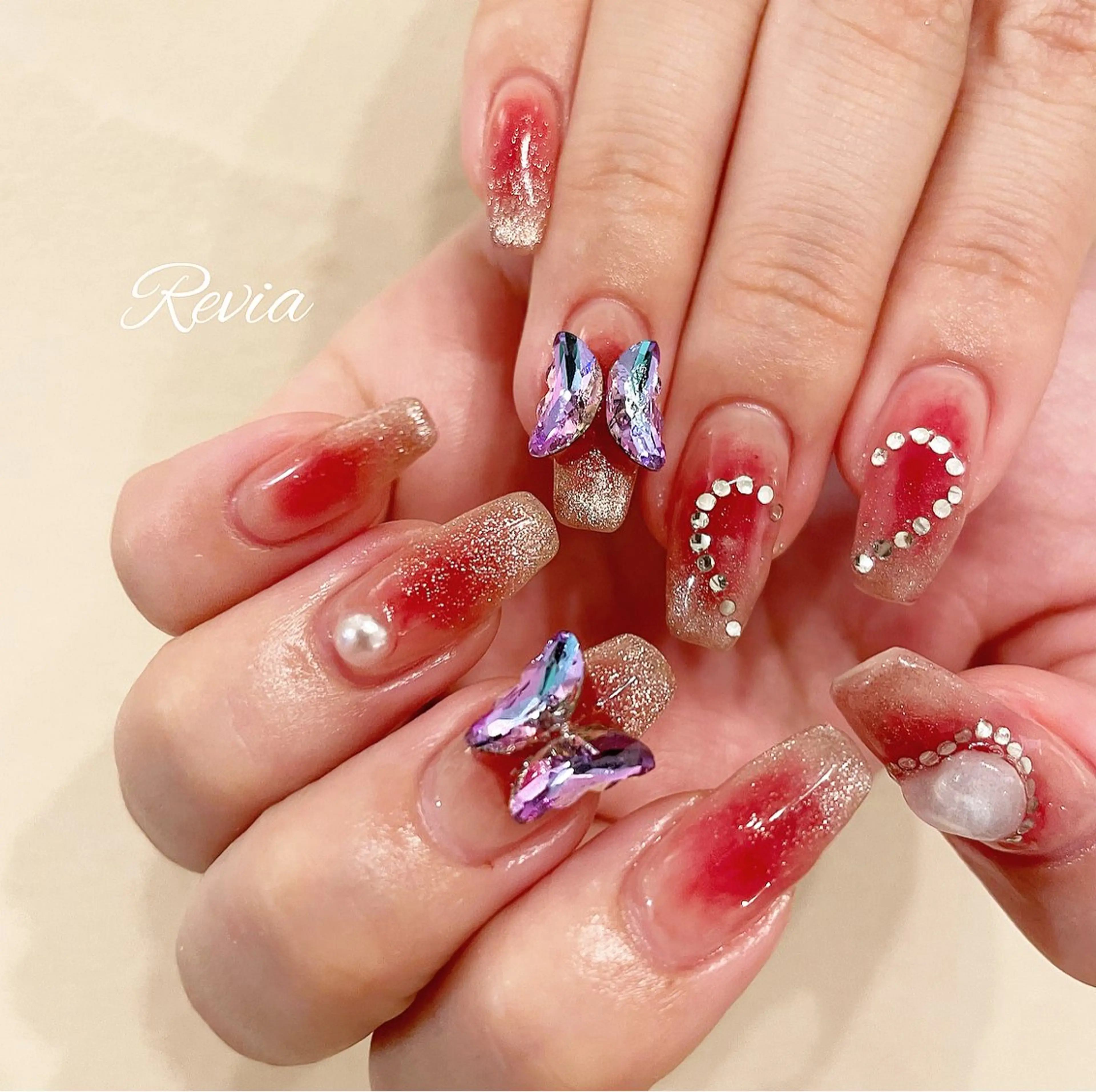 ネイル ハンドネイル revia所属・ERI Nailistのネイルデザイン