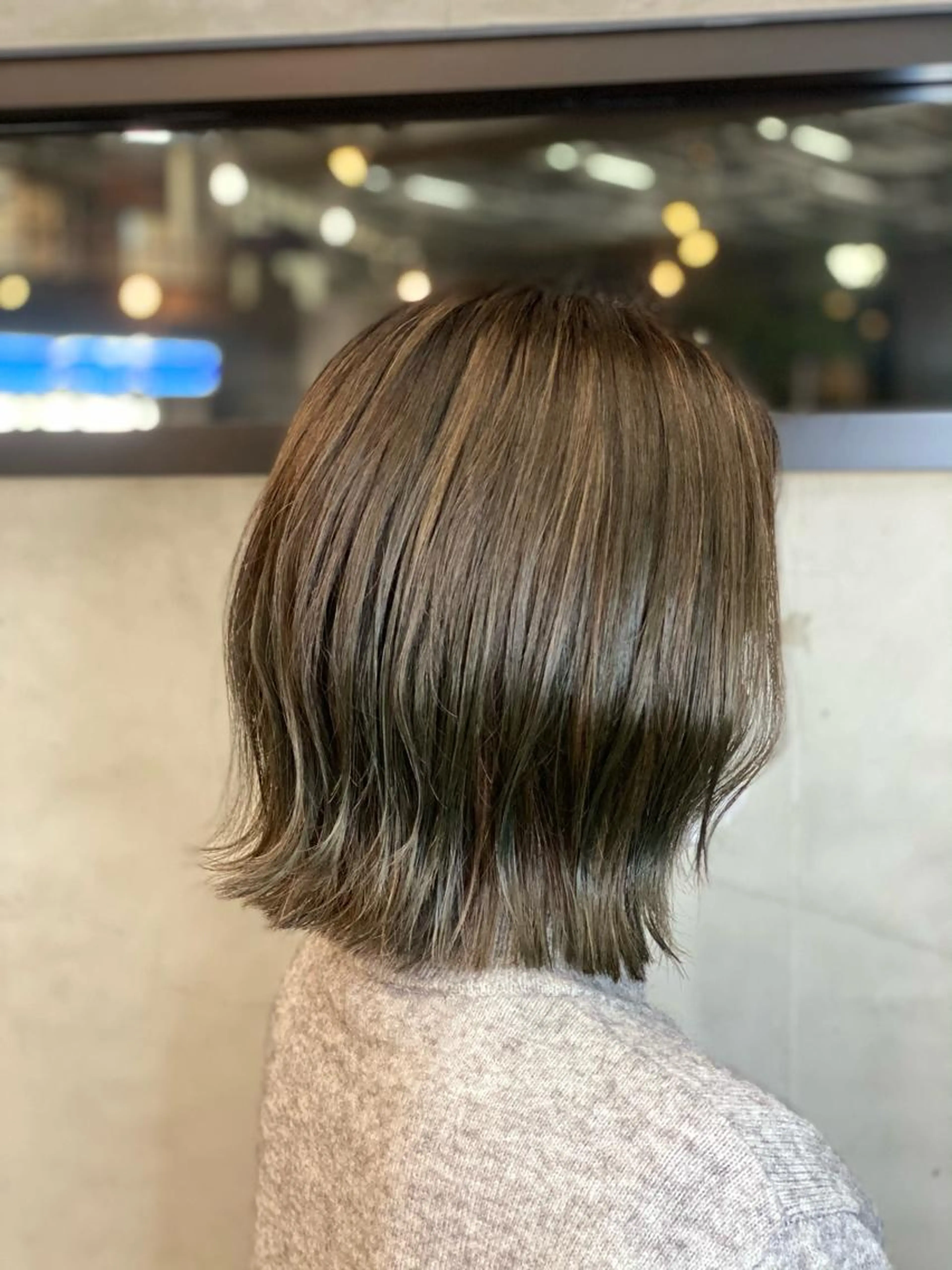 ブリーチなし⚡️ナチュラルハイライト⚡️+艶カラー+カットの写真