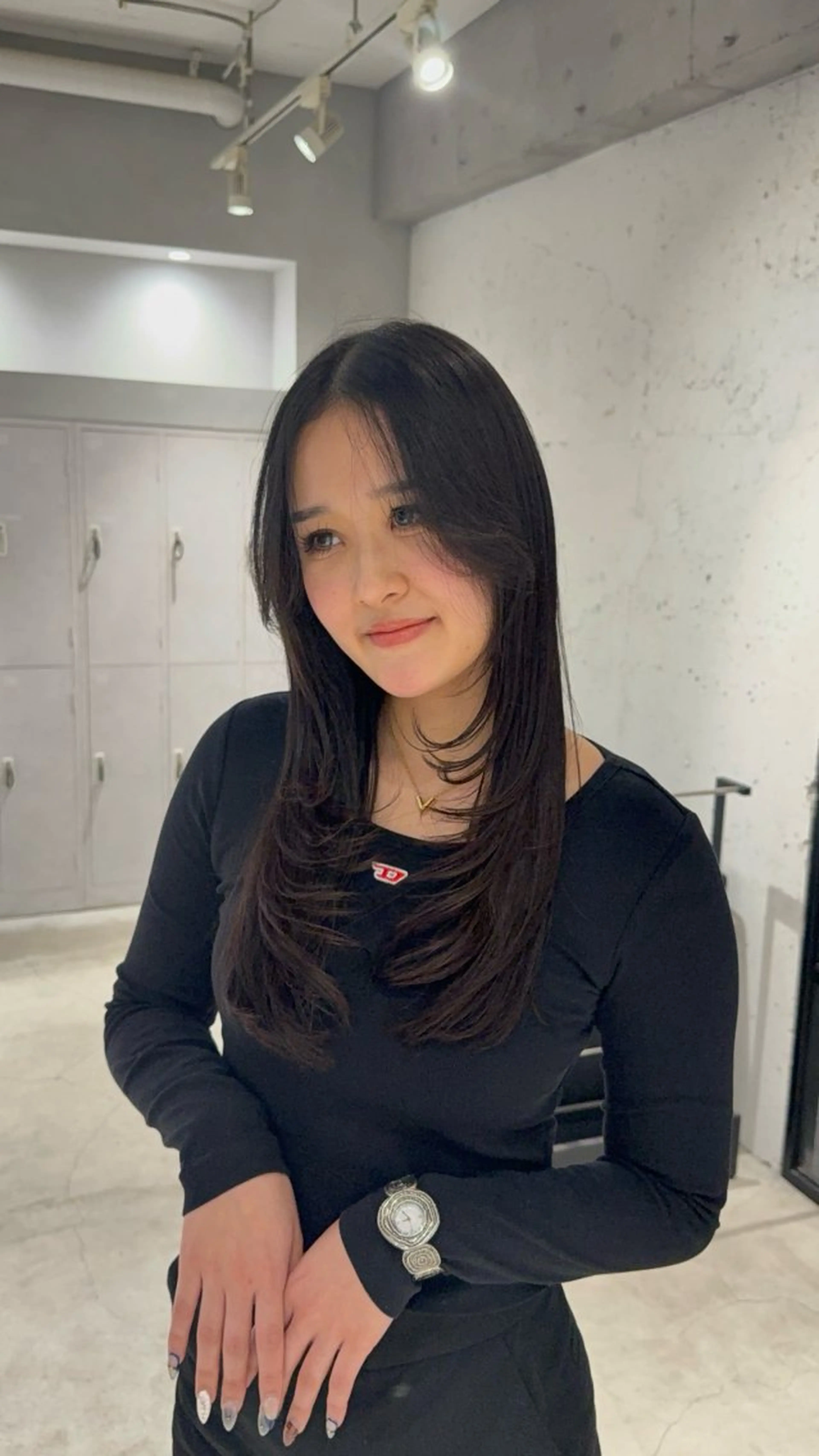 ロング 顔周りカット レイヤーカット カット あんな🦋レイヤー カット/透明感カラーのヘアスタイル