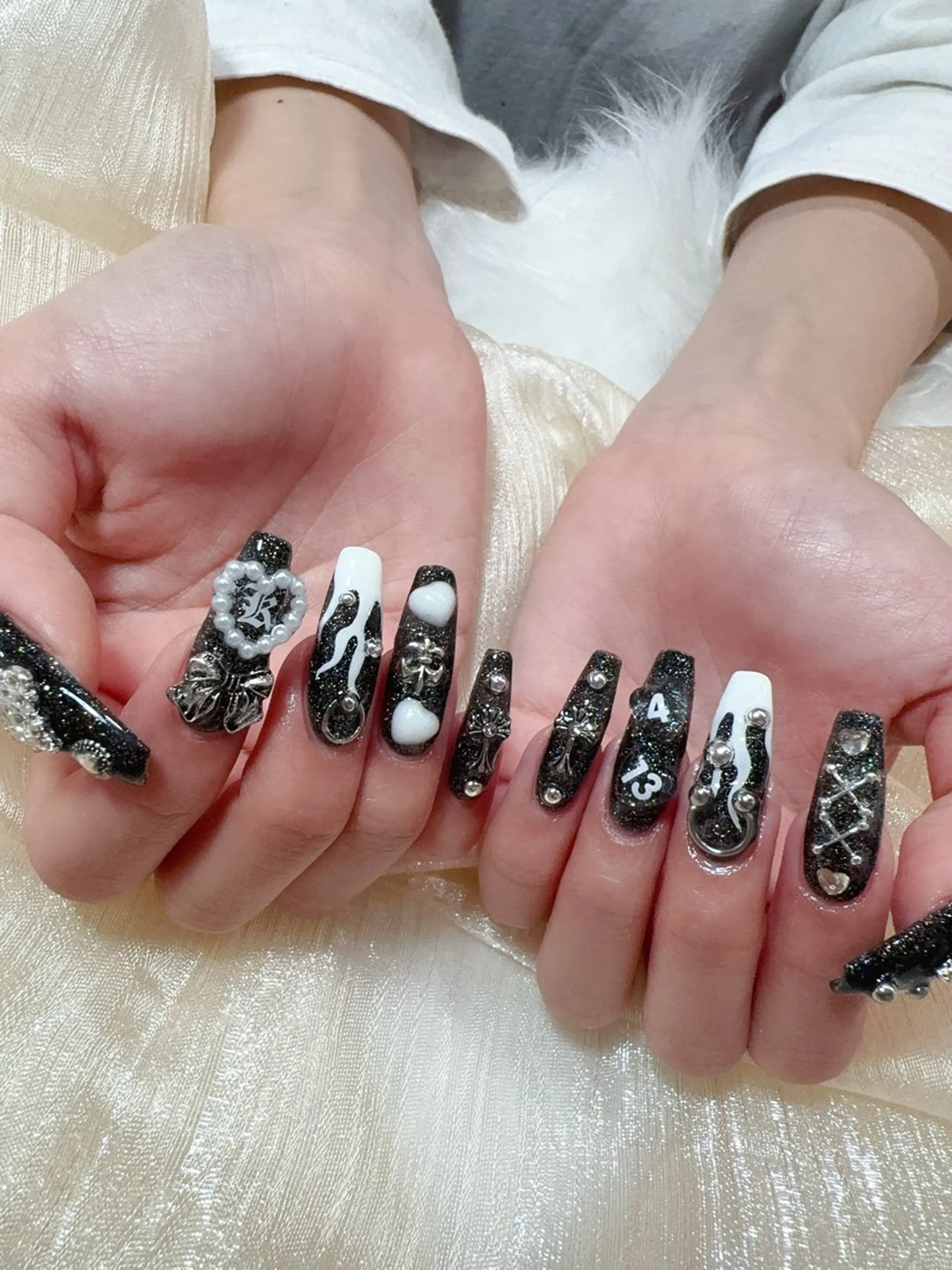 ネイル ハンドネイル ＆ME アンドミーのネイルデザイン