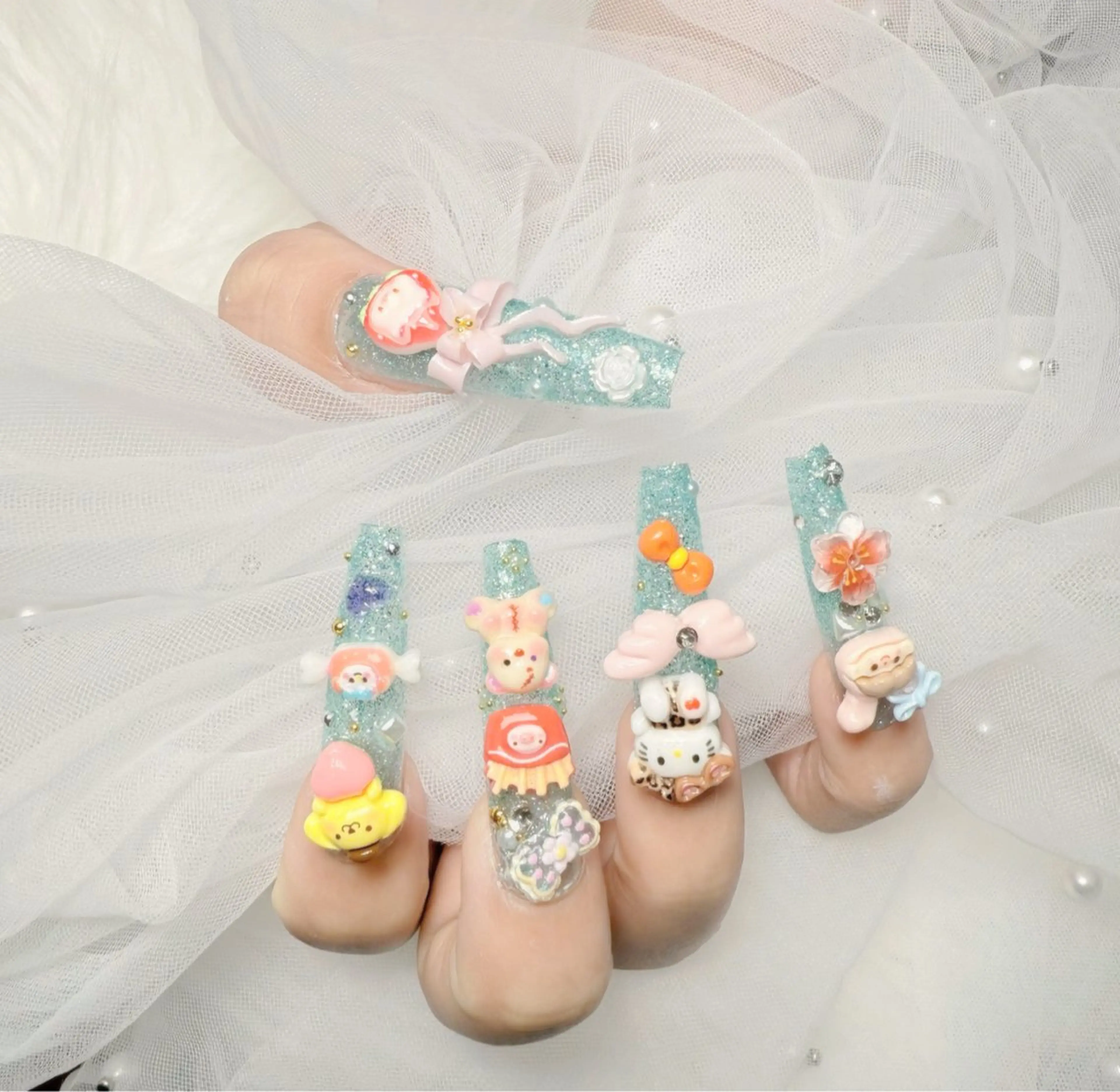 ネイル ボルドー チークネイル 成人式 フレンチネイル グラデーション ハンドネイル Lina nail所属・Luna 池袋のネイルデザイン