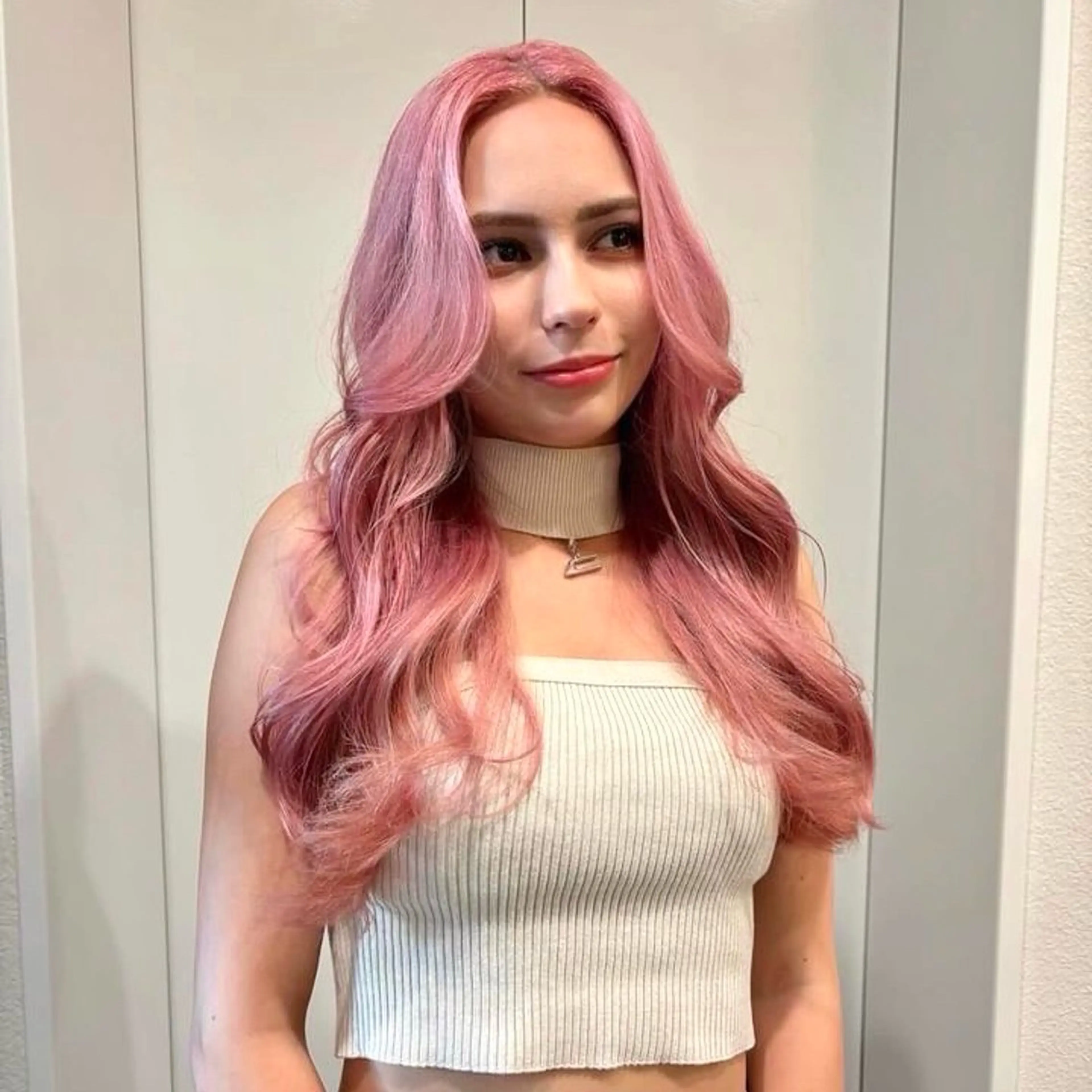 ロング カラー カット ヘアカラー トリートメント ハイトーン/ウルフ/ レイヤー/Asukaのヘアスタイル