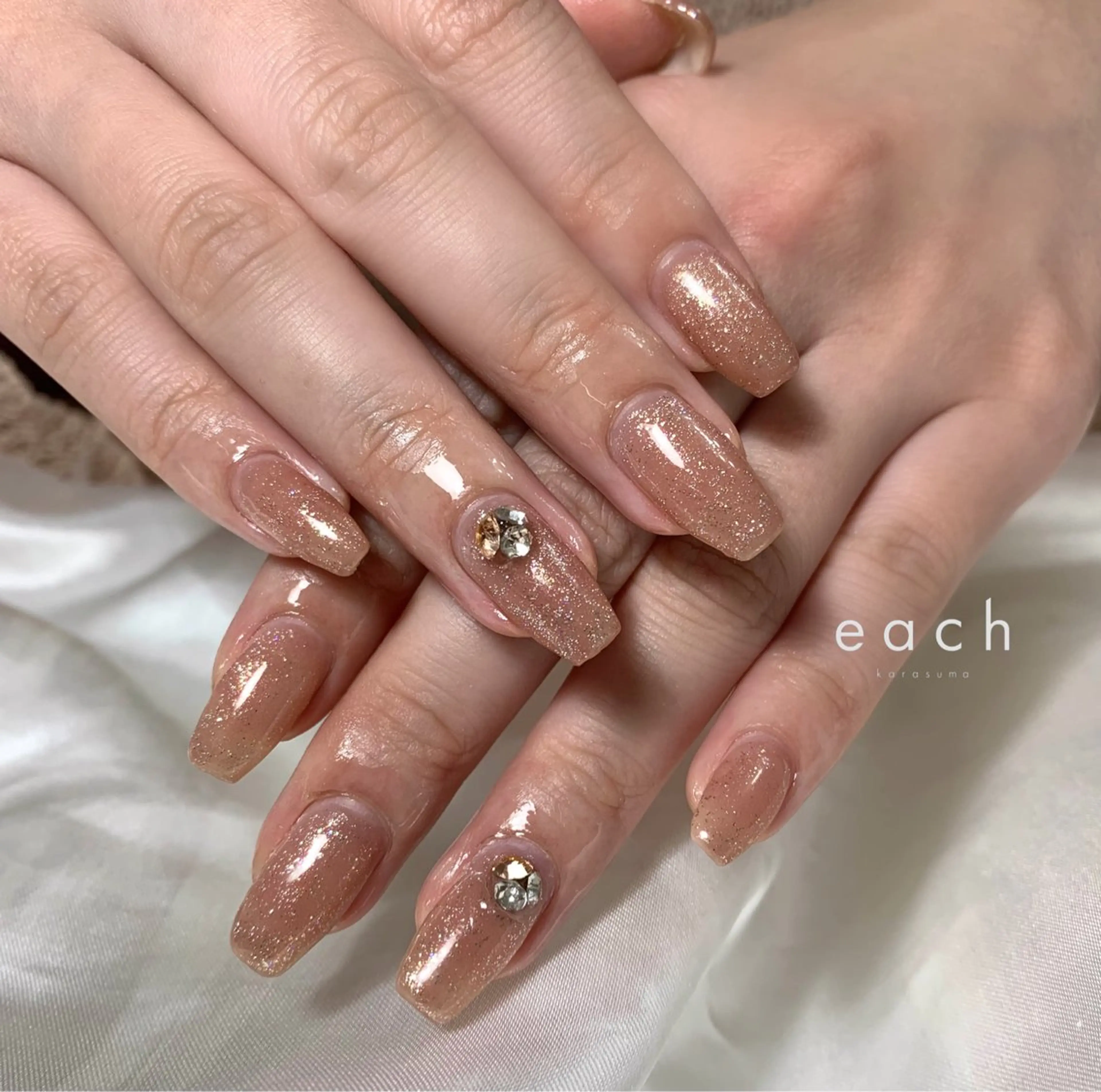 ネイル マグネットネイル each Hibikiのネイルデザイン