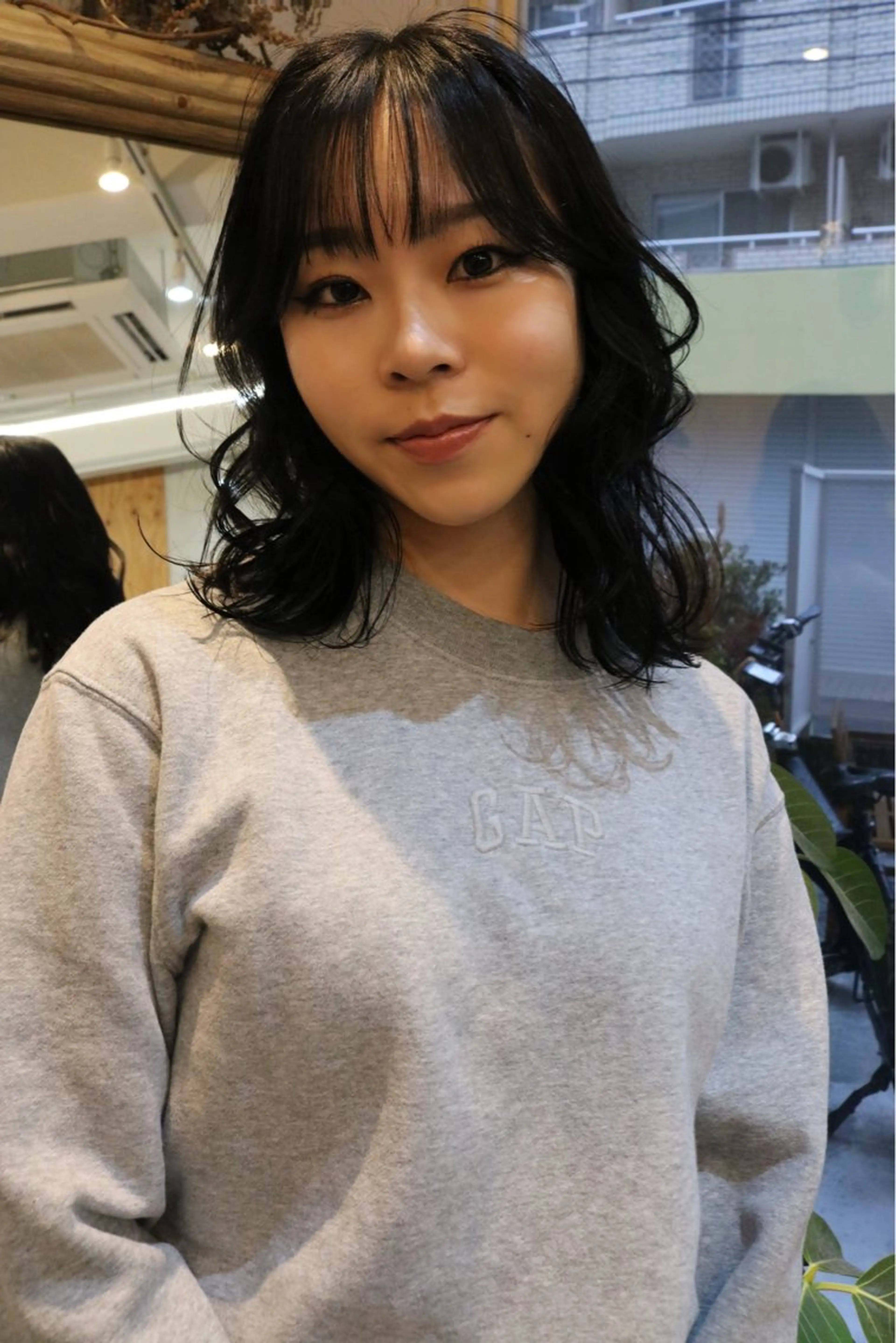 ミディアム カラー 松村 澪里のヘアスタイル