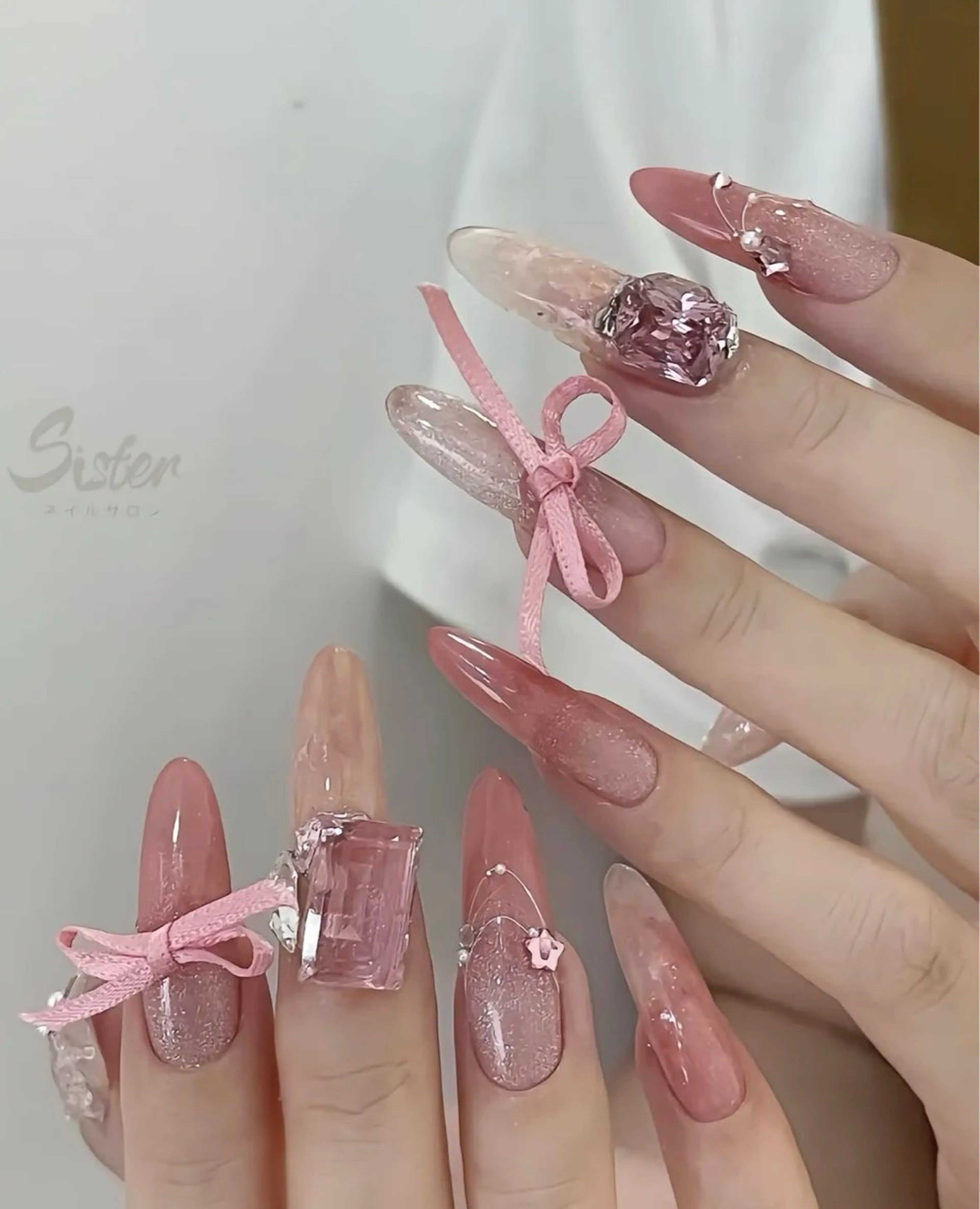 ネイル Theone栄店 赤松のネイルデザイン