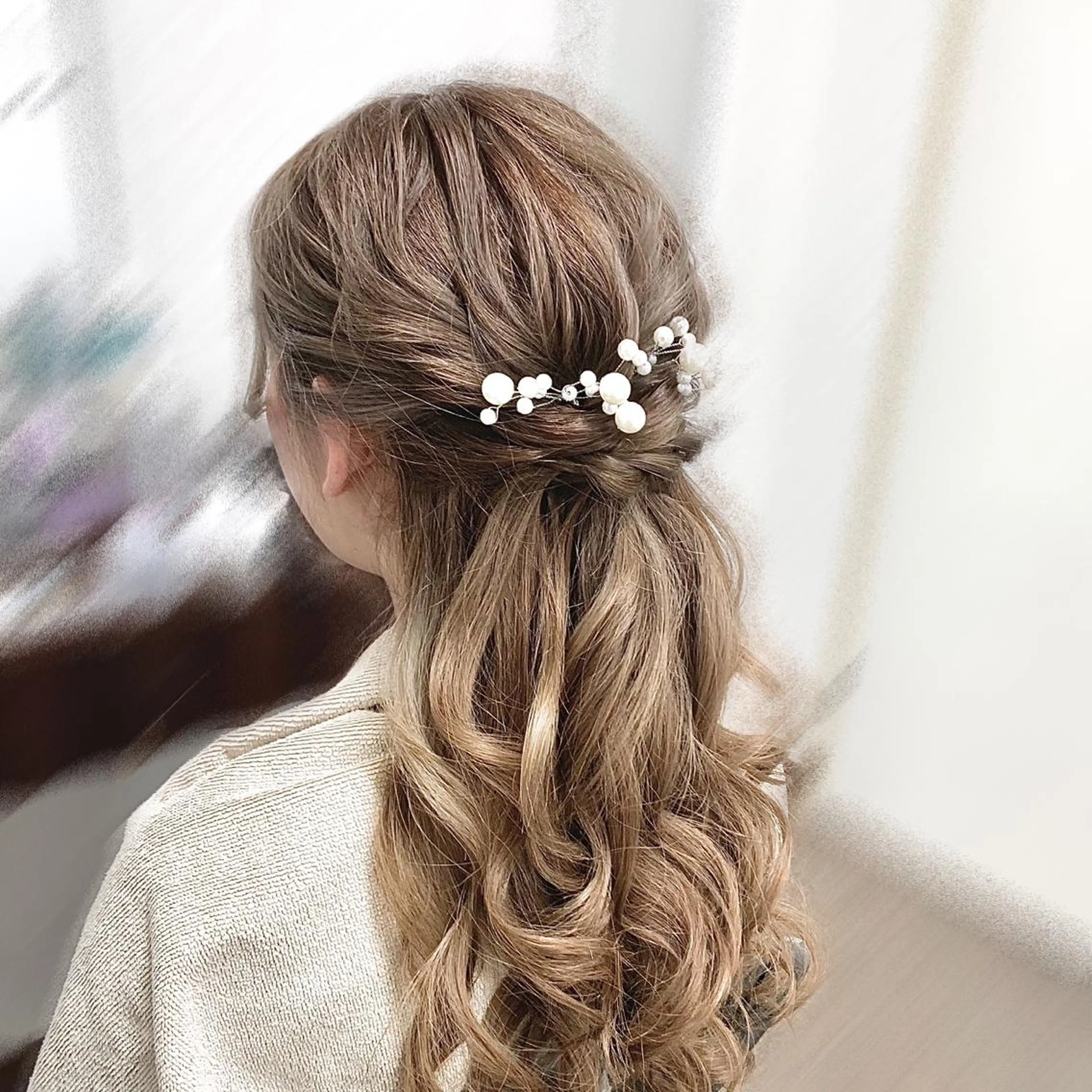 ロング ヘアアレンジ ハーフアップ 💎脱毛・眉毛💎 アリーのエステ・リラクイメージ