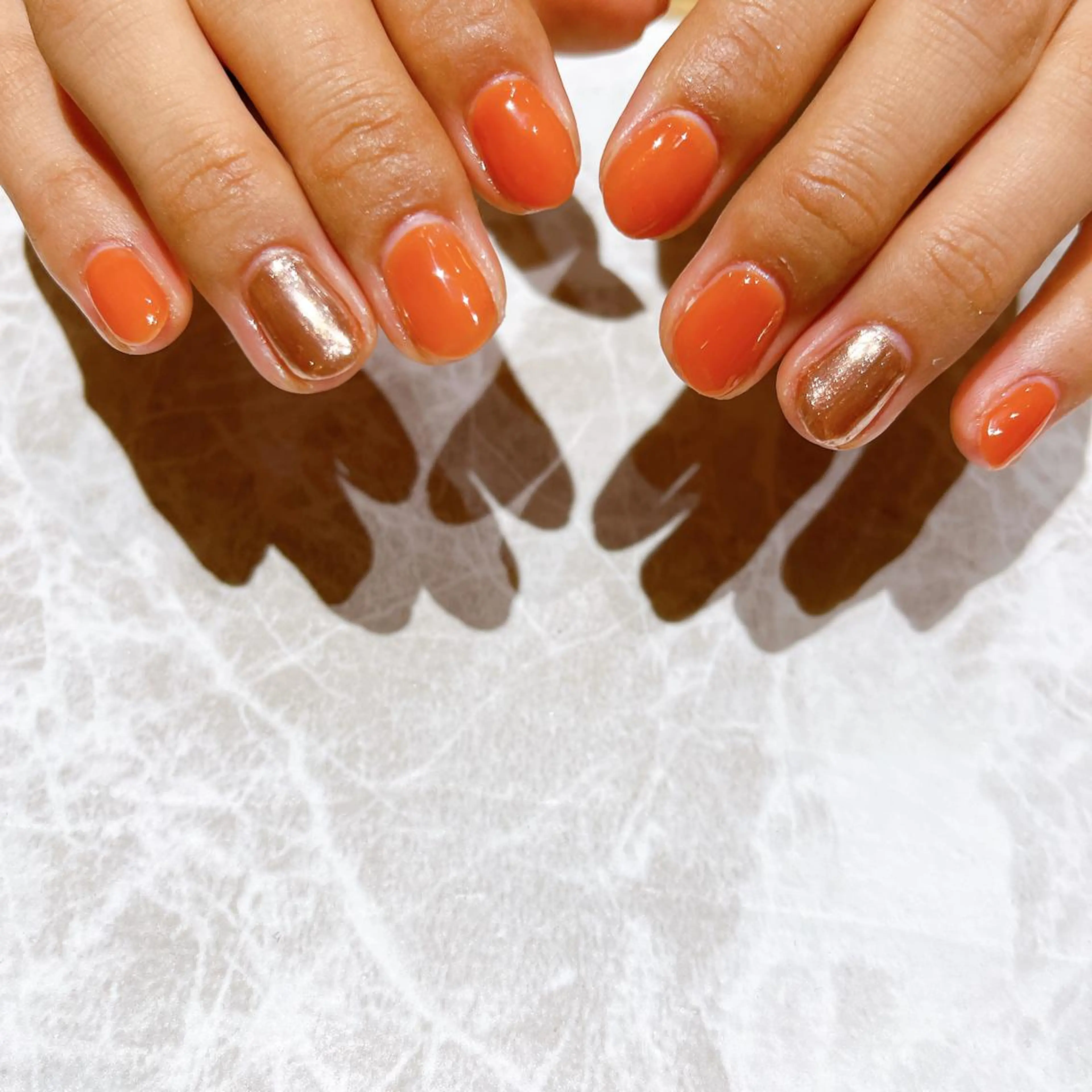 ネイル ゴールド オレンジ 関谷 真登佳のネイルデザイン