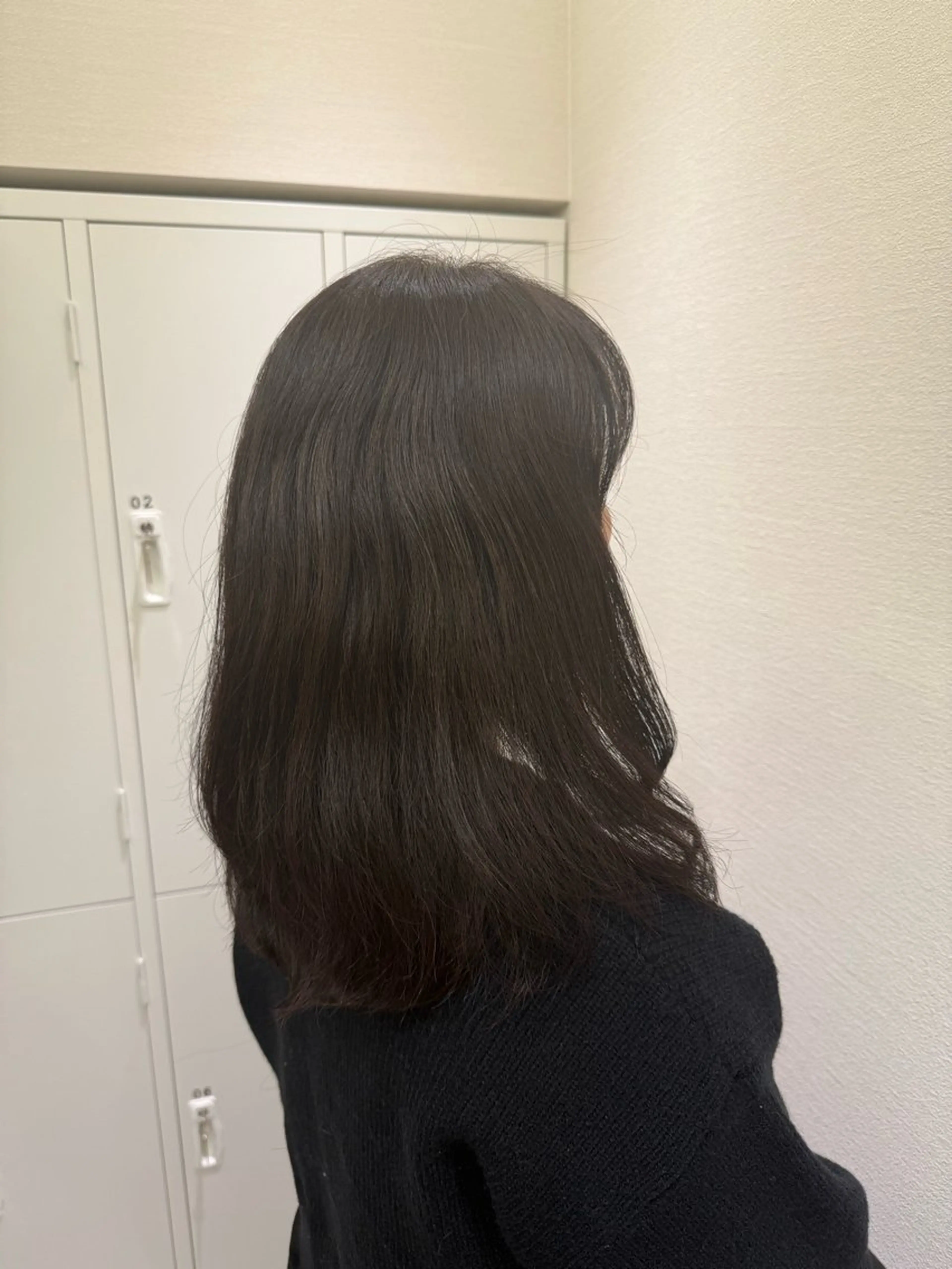 ミディアム ピンクブラウン レイヤーカット RosierBlue 工藤のヘアスタイル