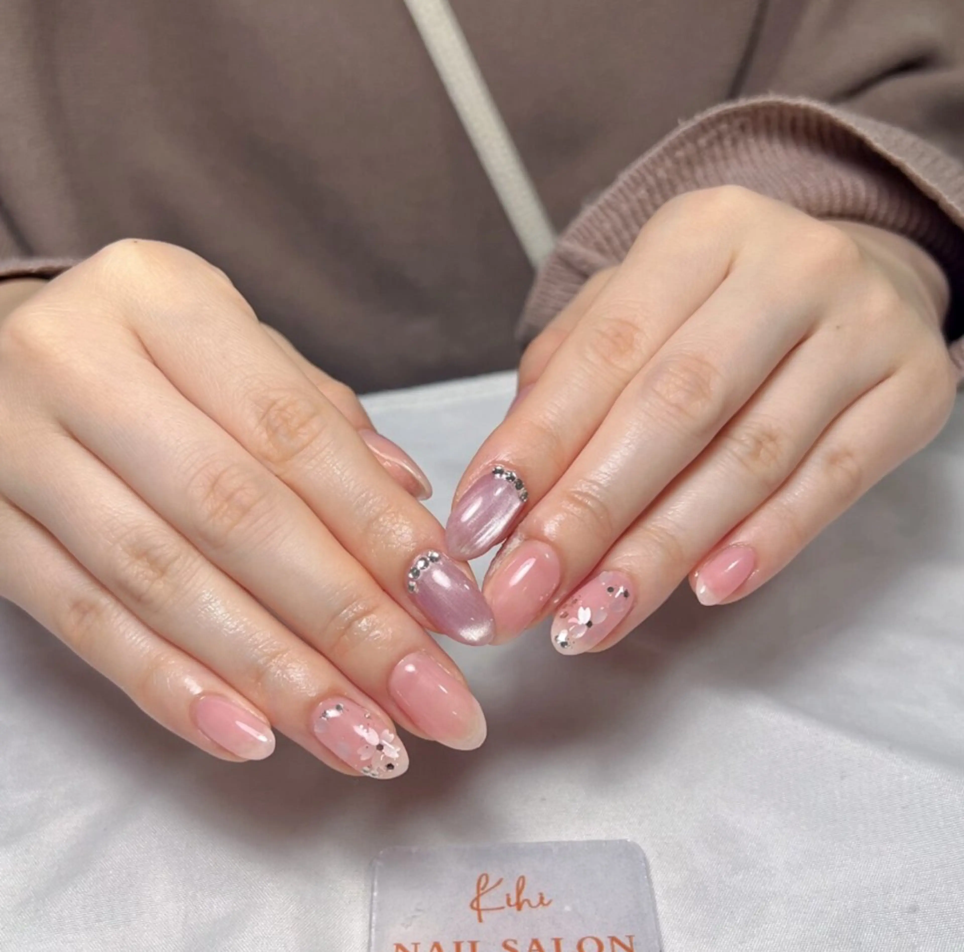 ネイル アートネイル フレンチネイル ジェルネイル グラデーション 韓国ネイル 村中 ハナのネイルデザイン