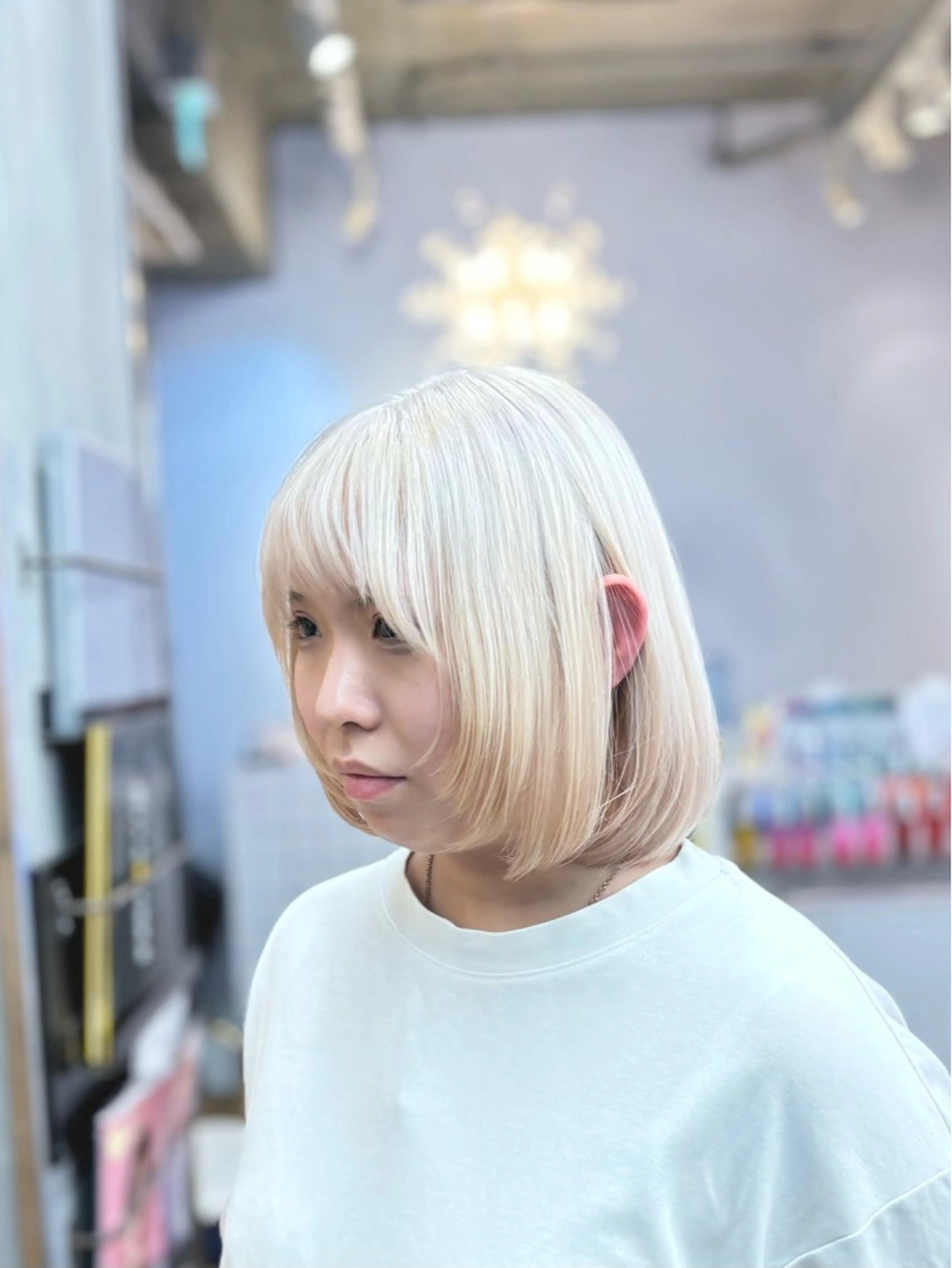 ミディアム カラー ベージュカラー ブリーチ ブロンド ケアブリーチ 透明感カラー ヘアカラー ブリーチ/ブロンド 🕊️/綾瀬/カズヤのヘアスタイル