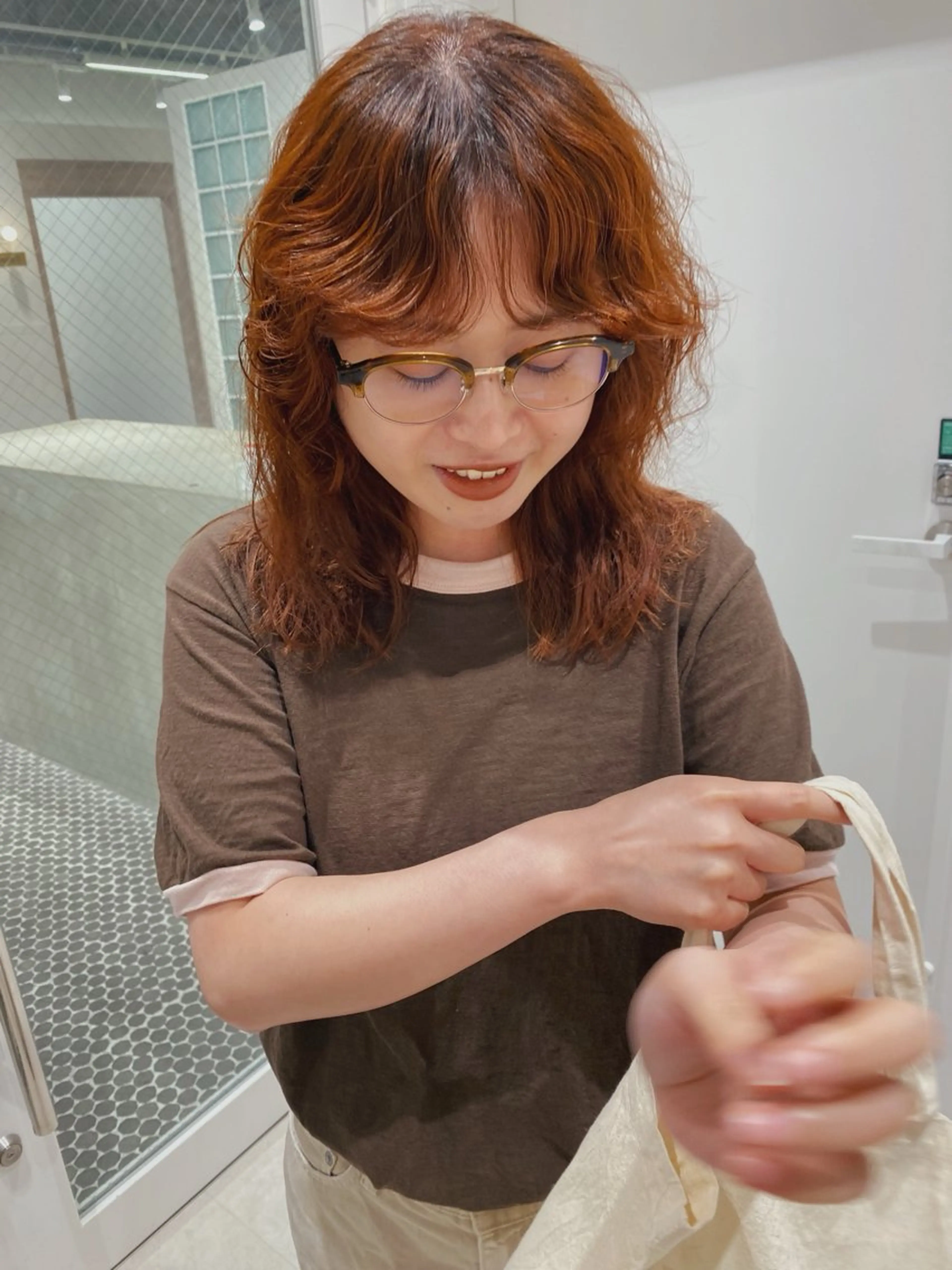 ミディアム カラー パーマ カット パーマ SALOWIN 栄3丁目店所属・砂原 ひよりのヘアスタイル