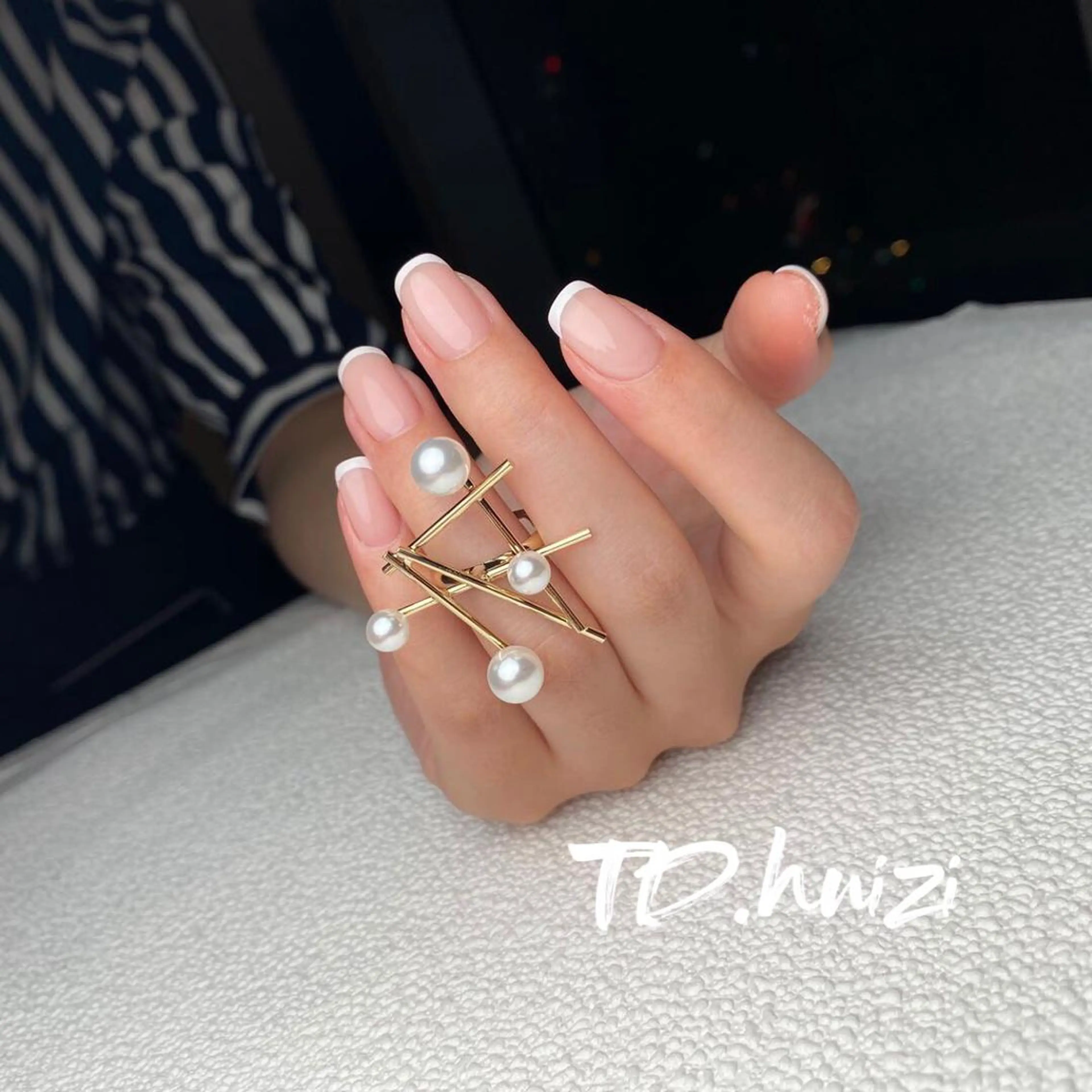 ミディアム めぐみのネイルサロン 惠のネイルデザイン