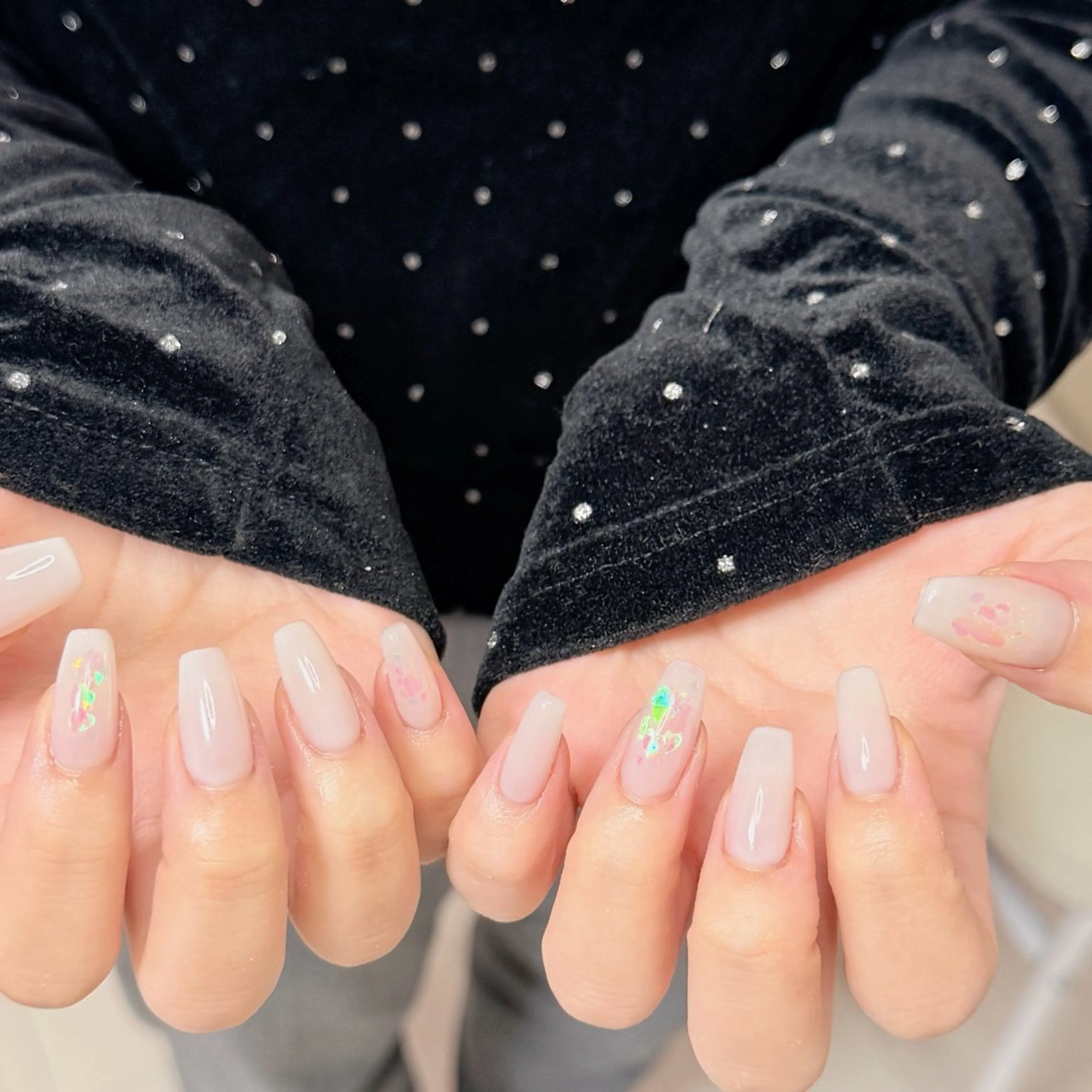 ネイル アートネイル オーロラネイル チークネイル フレンチネイル ガラスフレンチ ハンドネイル 🎀🎀YooLi Nail Salonのネイルデザイン
