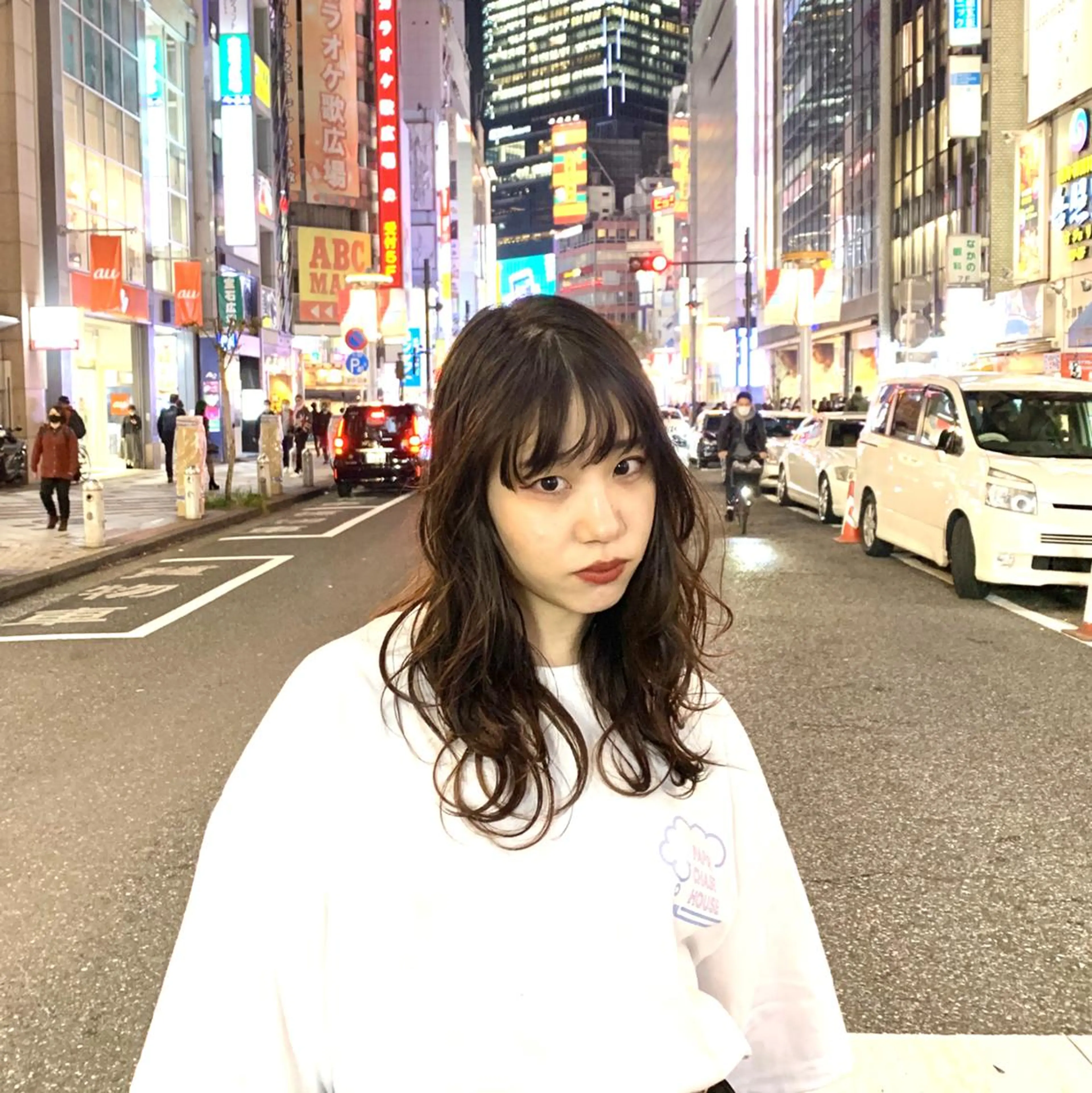 セミロング レイヤーカット 一ノ瀬 暁のヘアスタイル