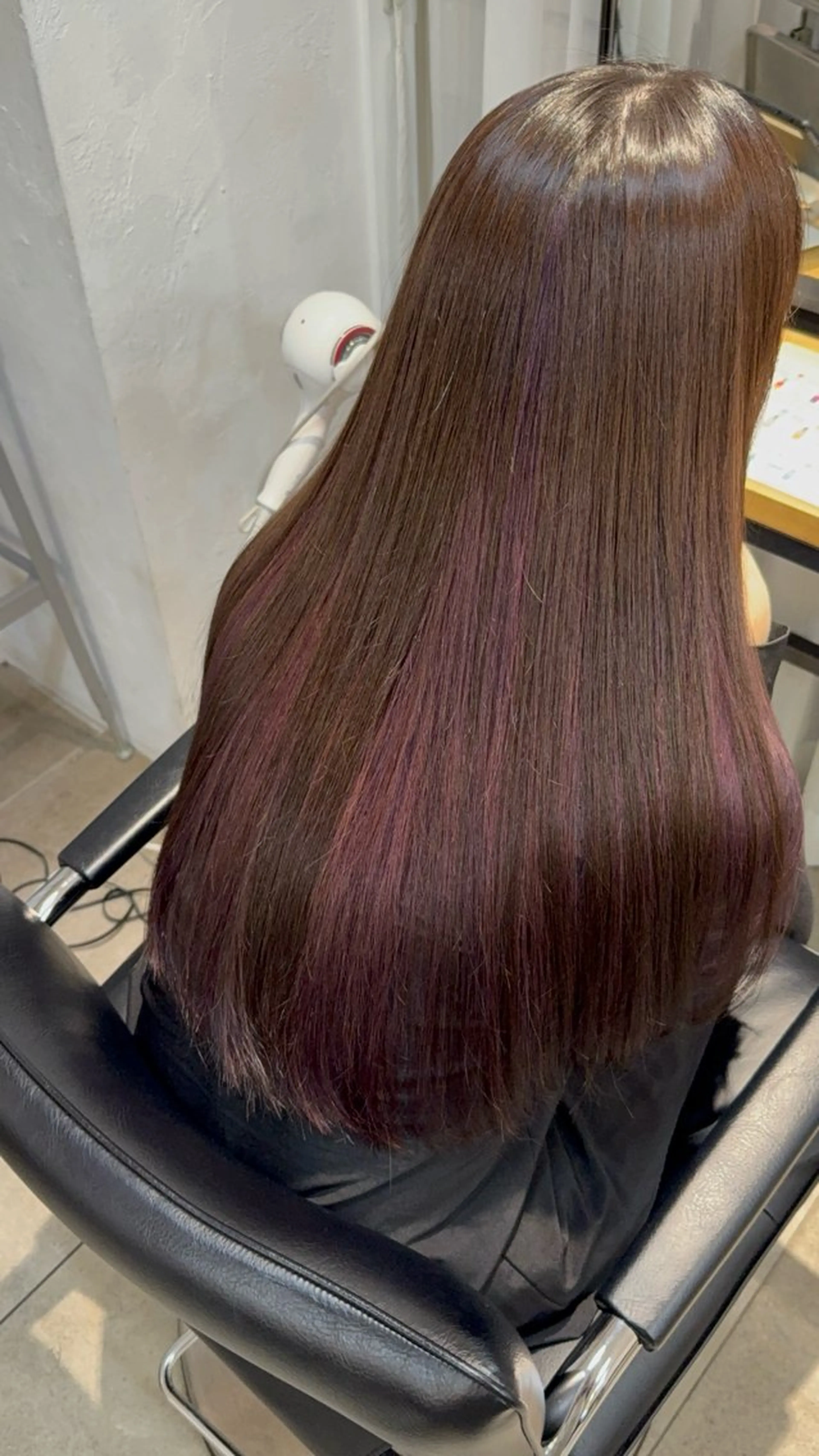 ロング カラー ヘアカラー Lomalia もえかのヘアスタイル