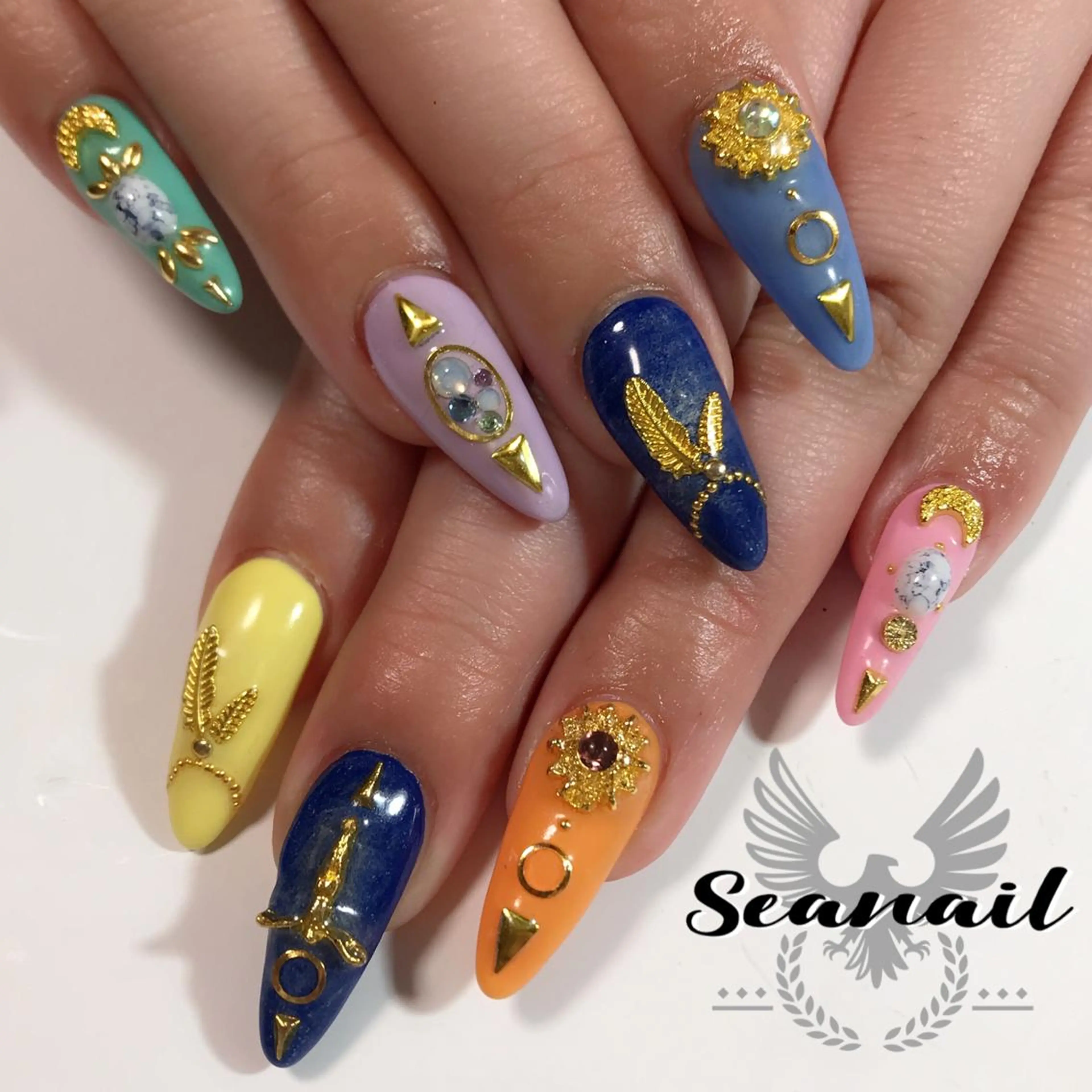 ネイル 小尾 栞のネイルデザイン