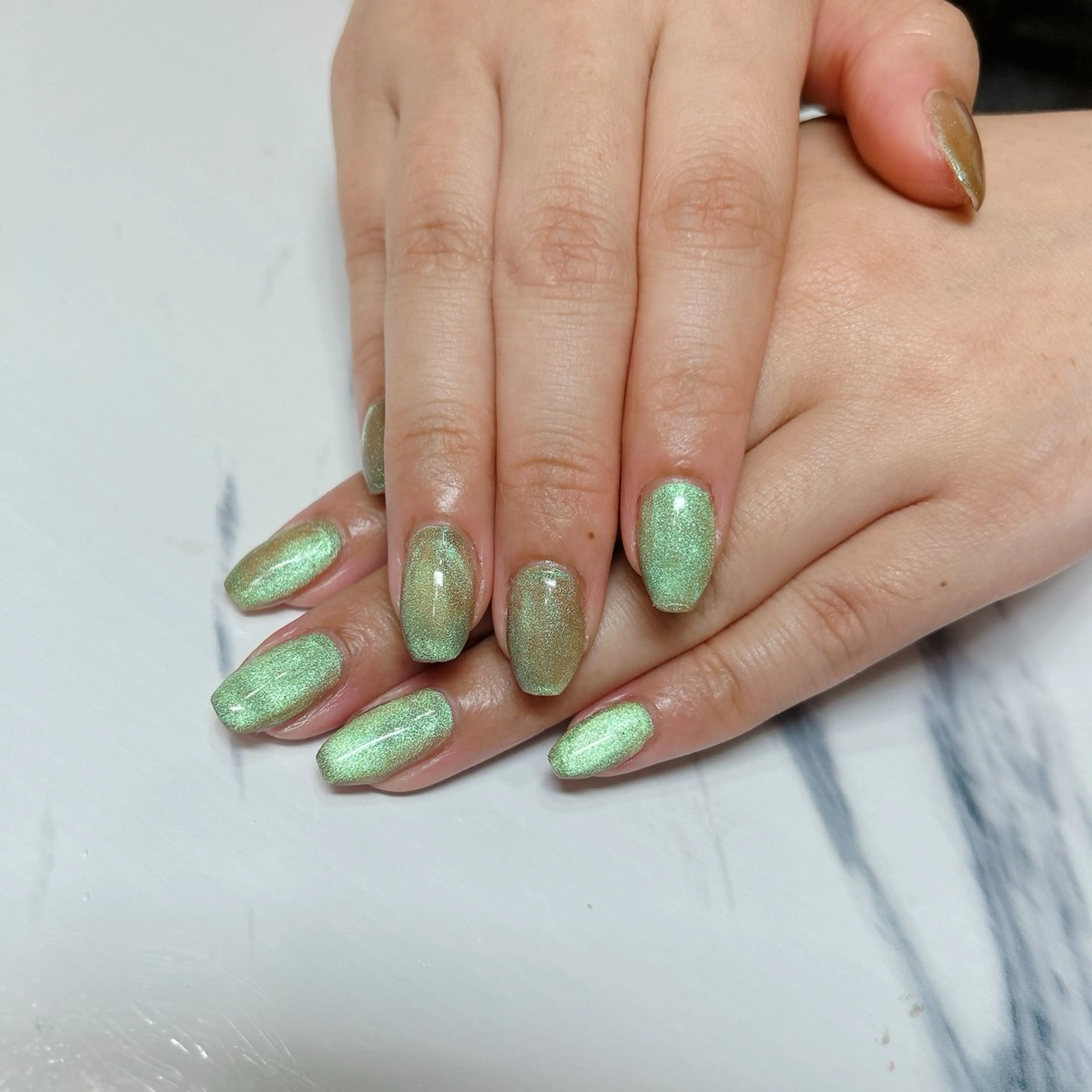 ネイル マグネットネイル ハンドネイル 大内 祐里佳のネイルデザイン