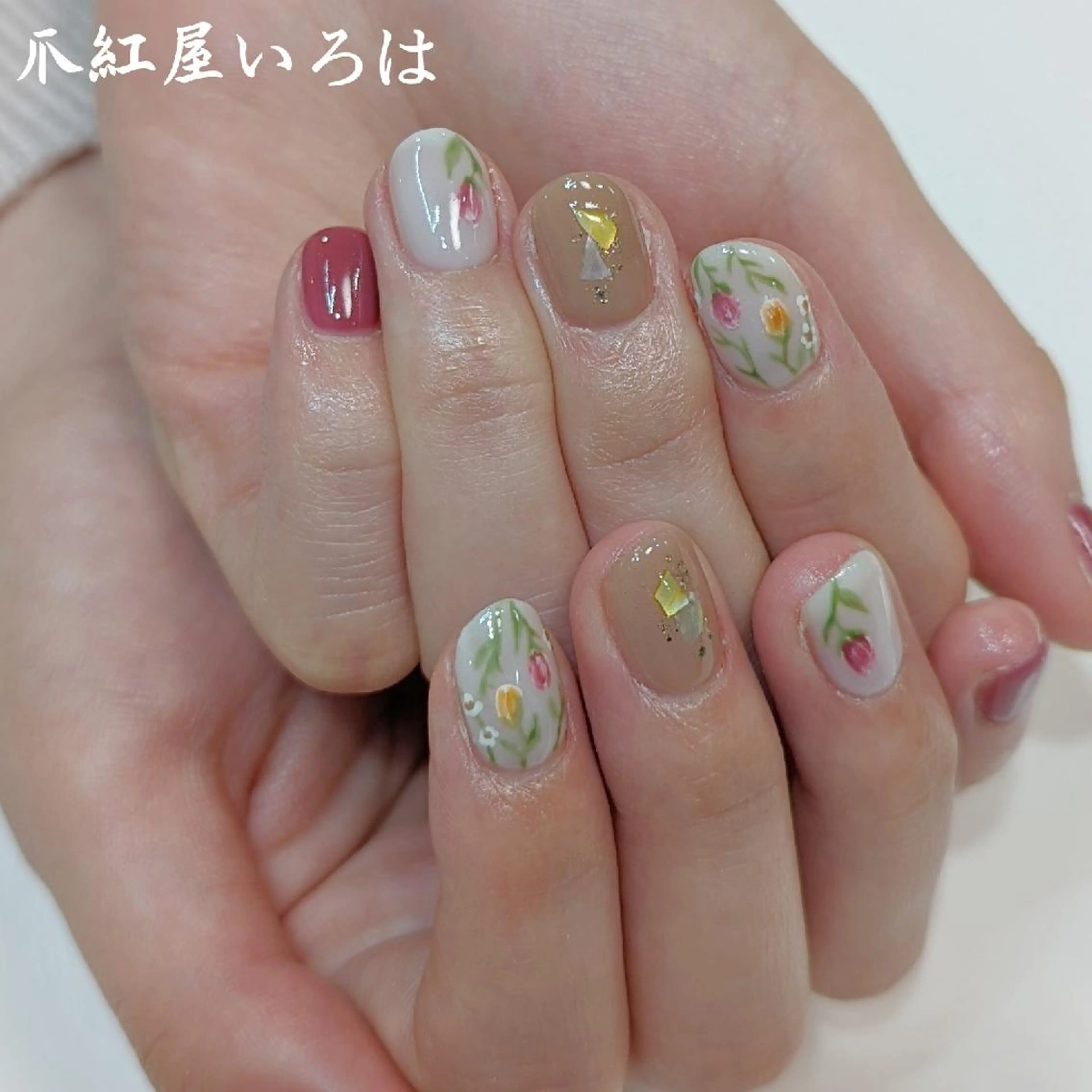 ネイル 爪紅屋 いろはのネイルデザイン
