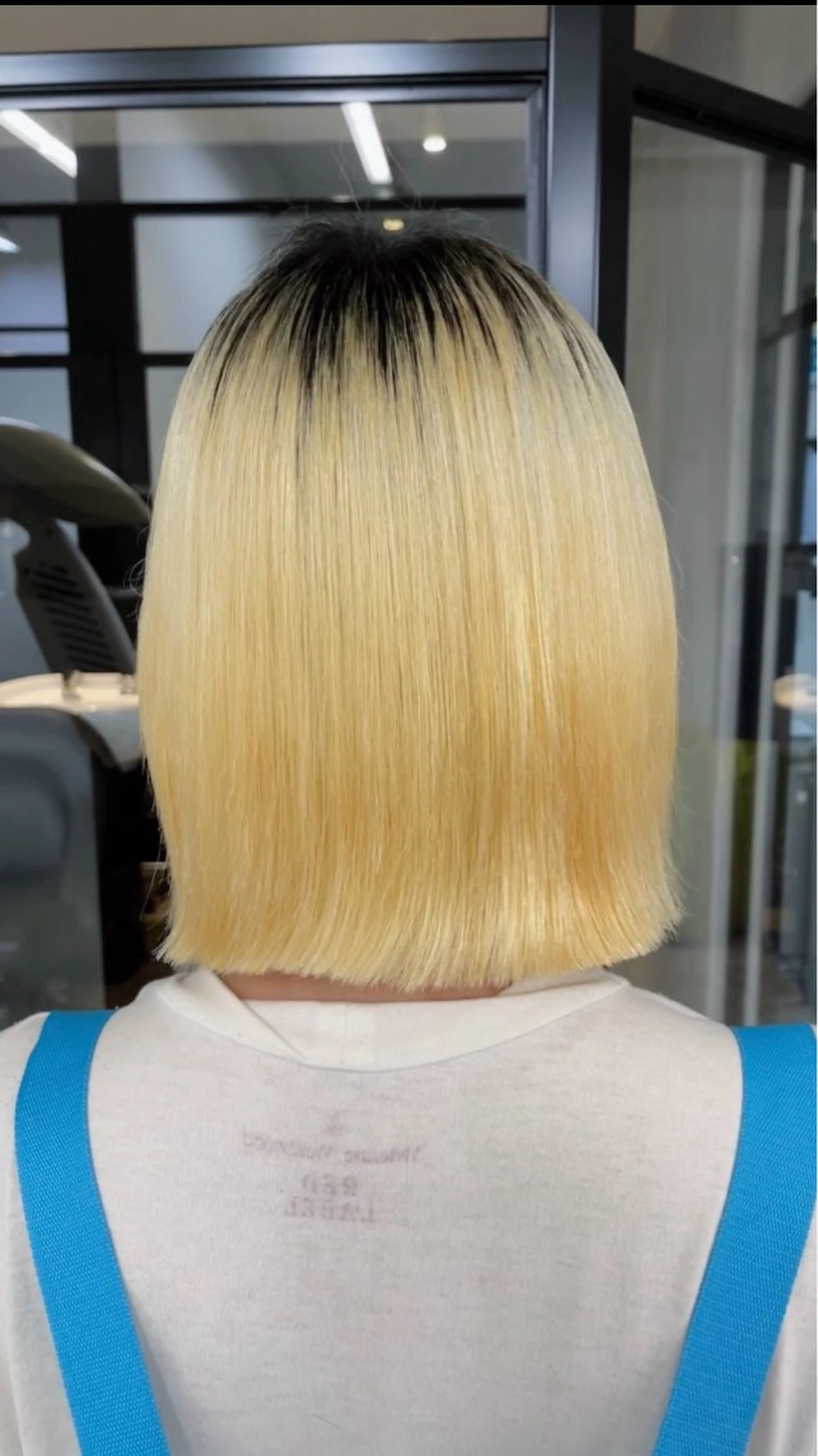 ショート 縮毛矯正 け んブリーチ縮毛矯正のヘアスタイル