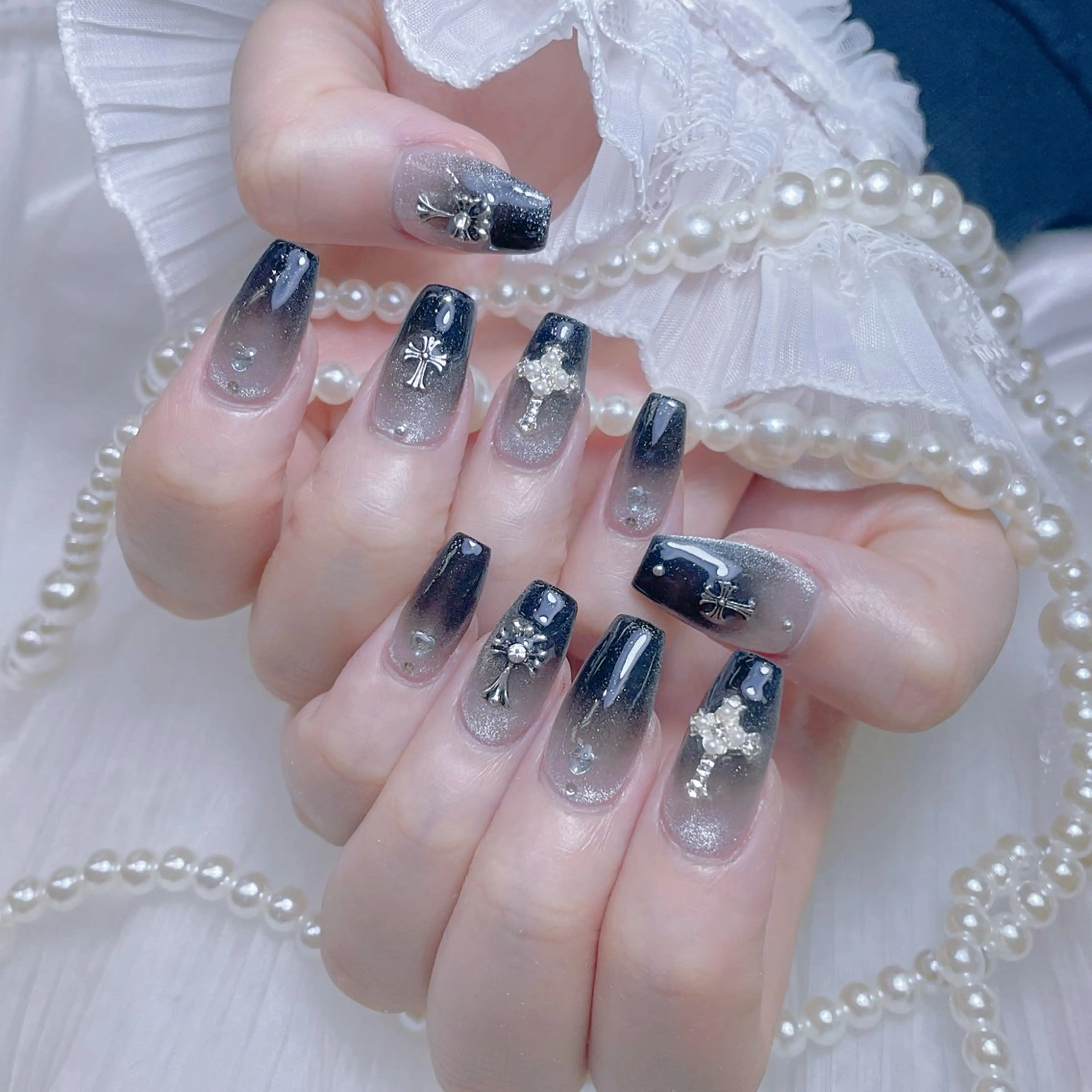 ネイル ハート 韓国ネイル 春ネイル バレンタイン ワンホンネイル ハンドネイル Melody Nail所属・Melody 3D/スカルプ専門店のネイルデザイン