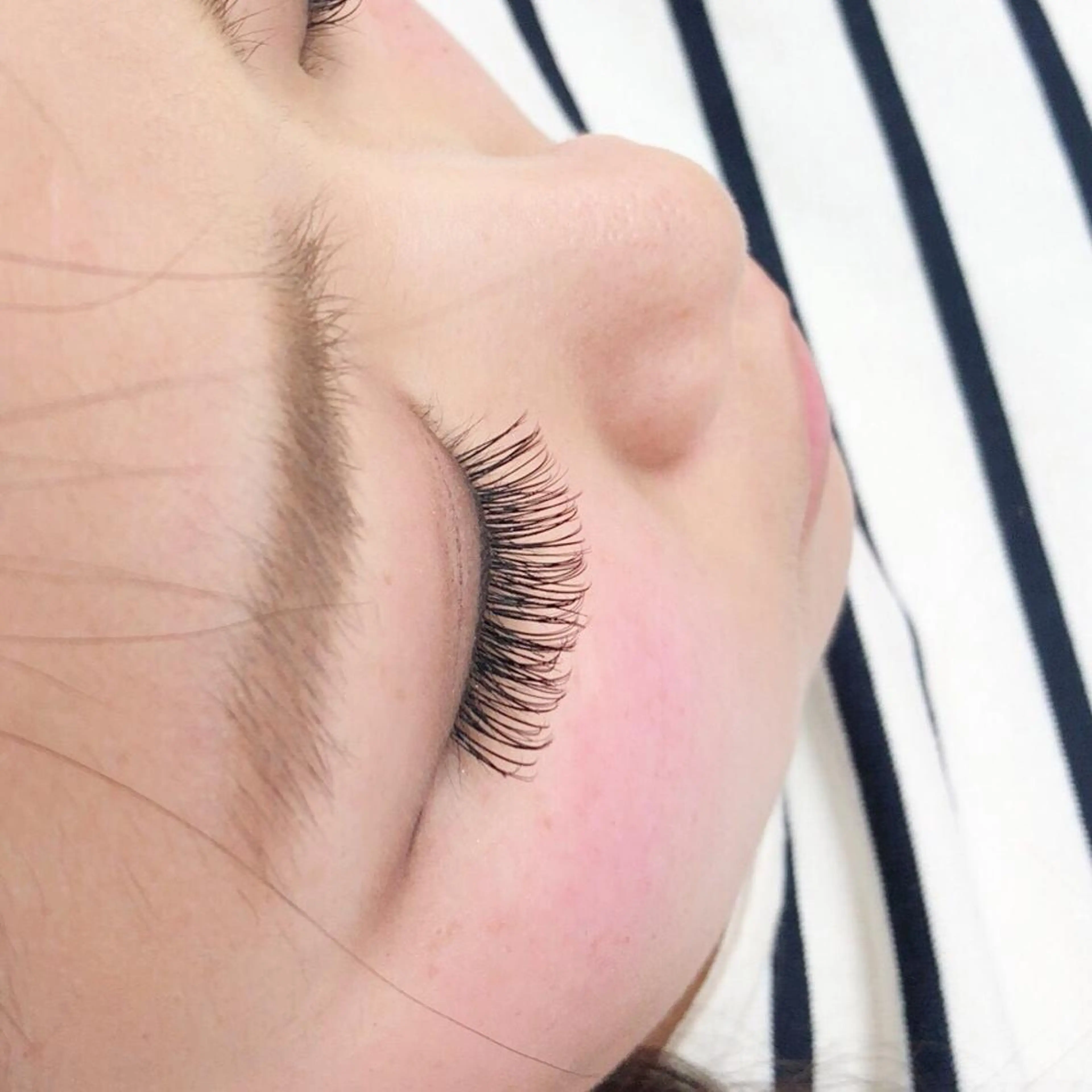 マツエク・マツパ 指名支持率NO.1 スタイリストのヘアスタイル