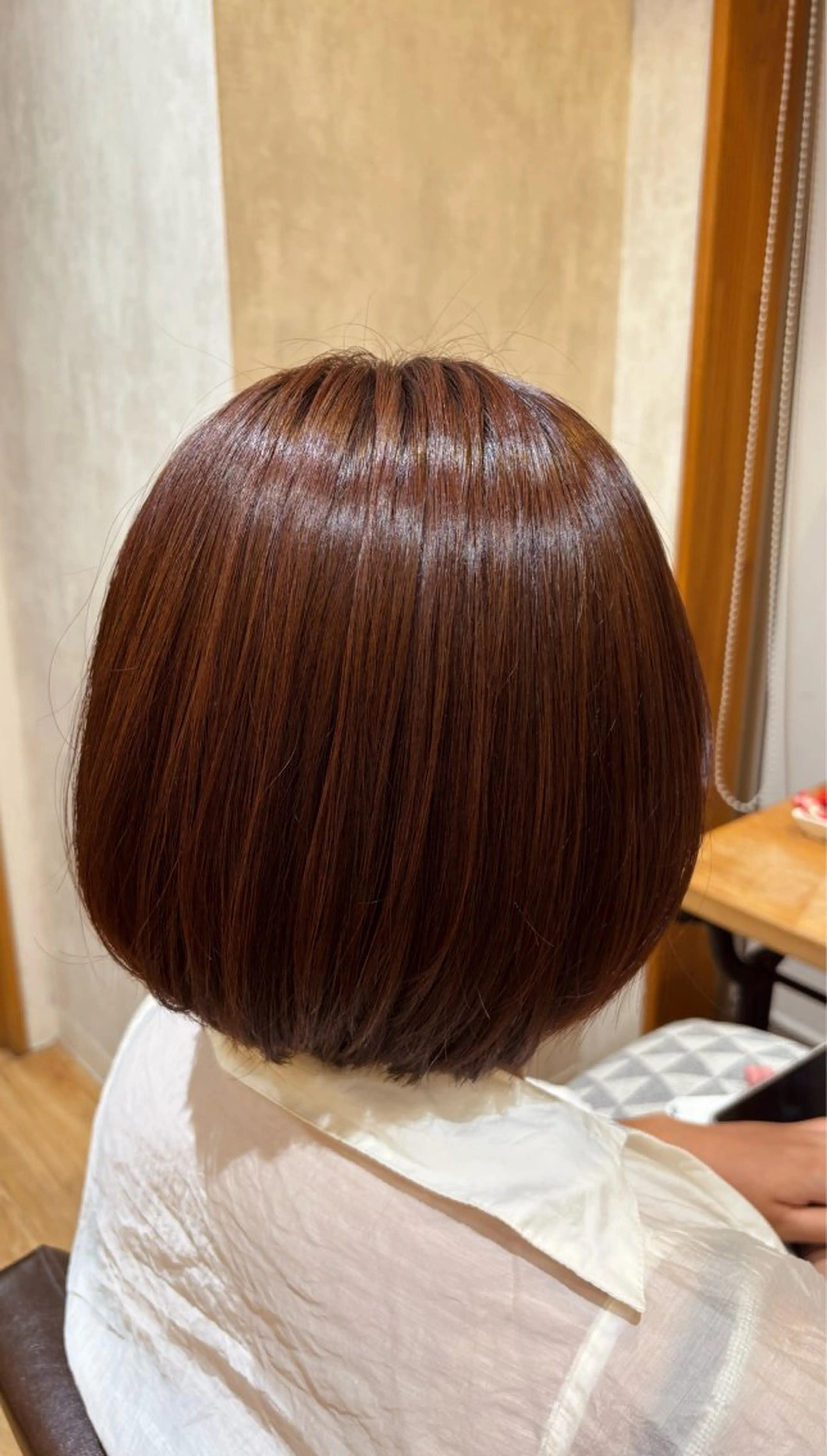 ミディアム カラー ブラウンカラー オレンジ オレンジブラウン カット ヘアカラー トリートメント 山口 恋のヘアスタイル