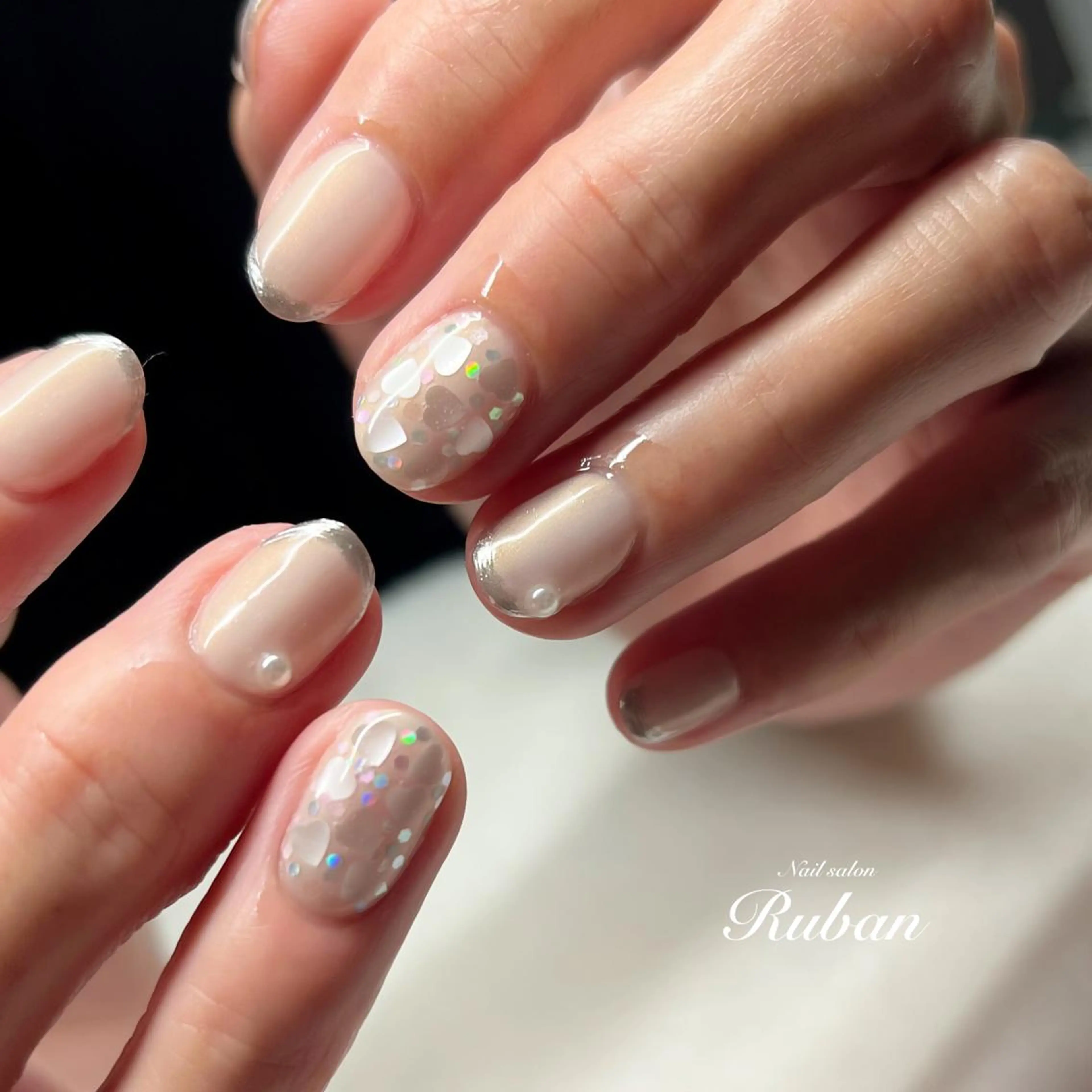 ネイル フレンチネイル ミラーネイル バレンタイン Nail salon Ruban所属・Nail salon Rubanのネイルデザイン
