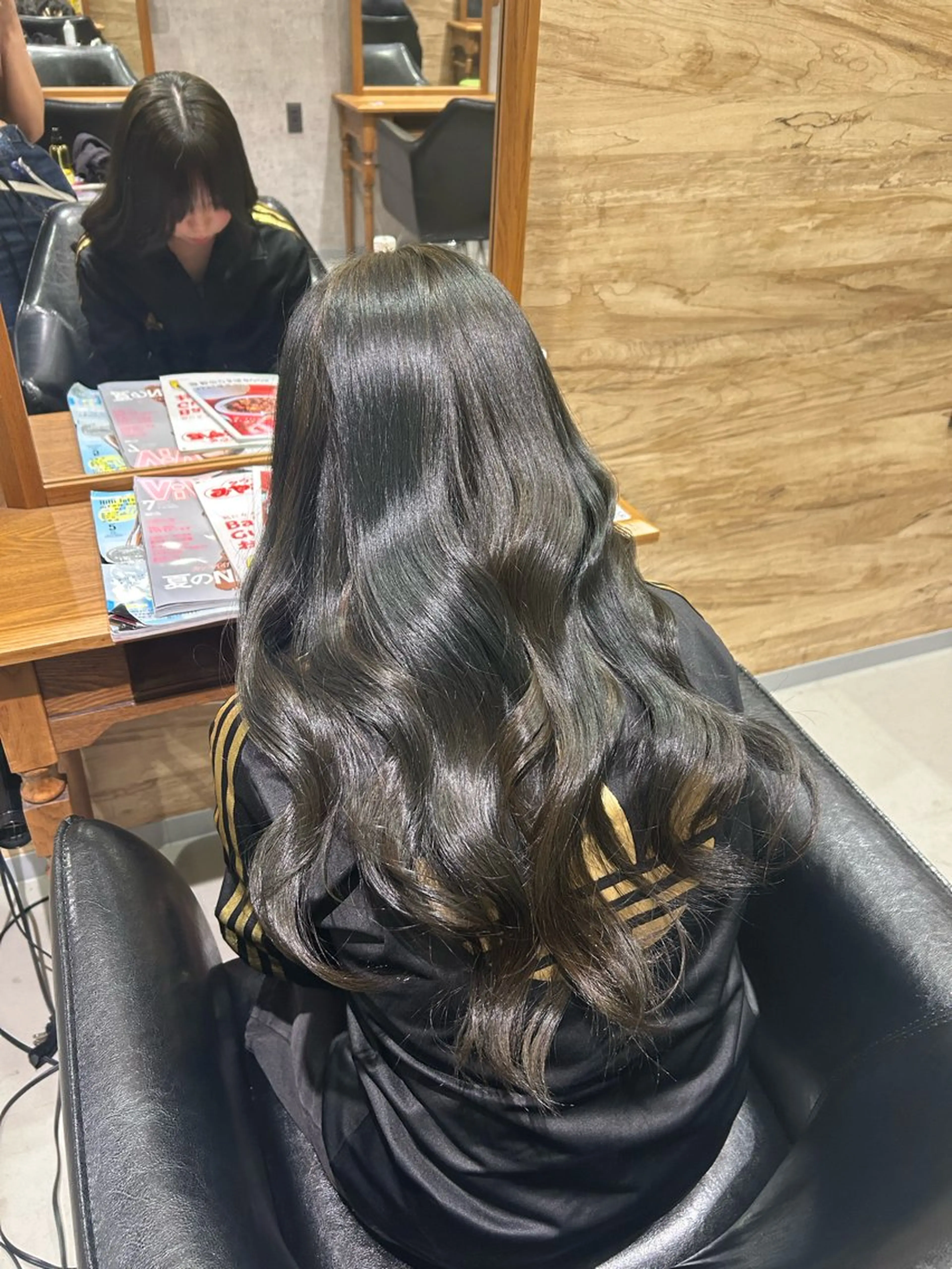 ロング カラー suri-ru hair【スリールヘアー】所属・FURUSAWA AOIのヘアスタイル