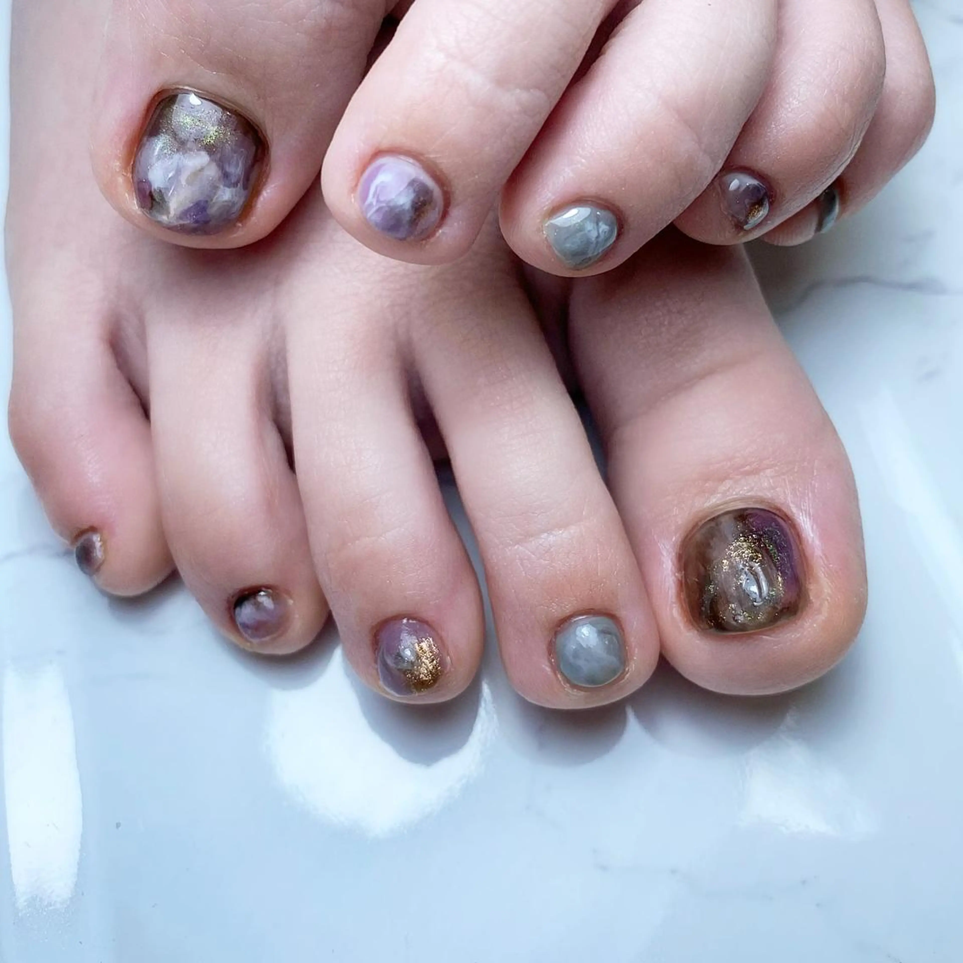 ネイル フットネイル ニュアンスネイル Nail ameria megu所属・ameria meguのネイルデザイン