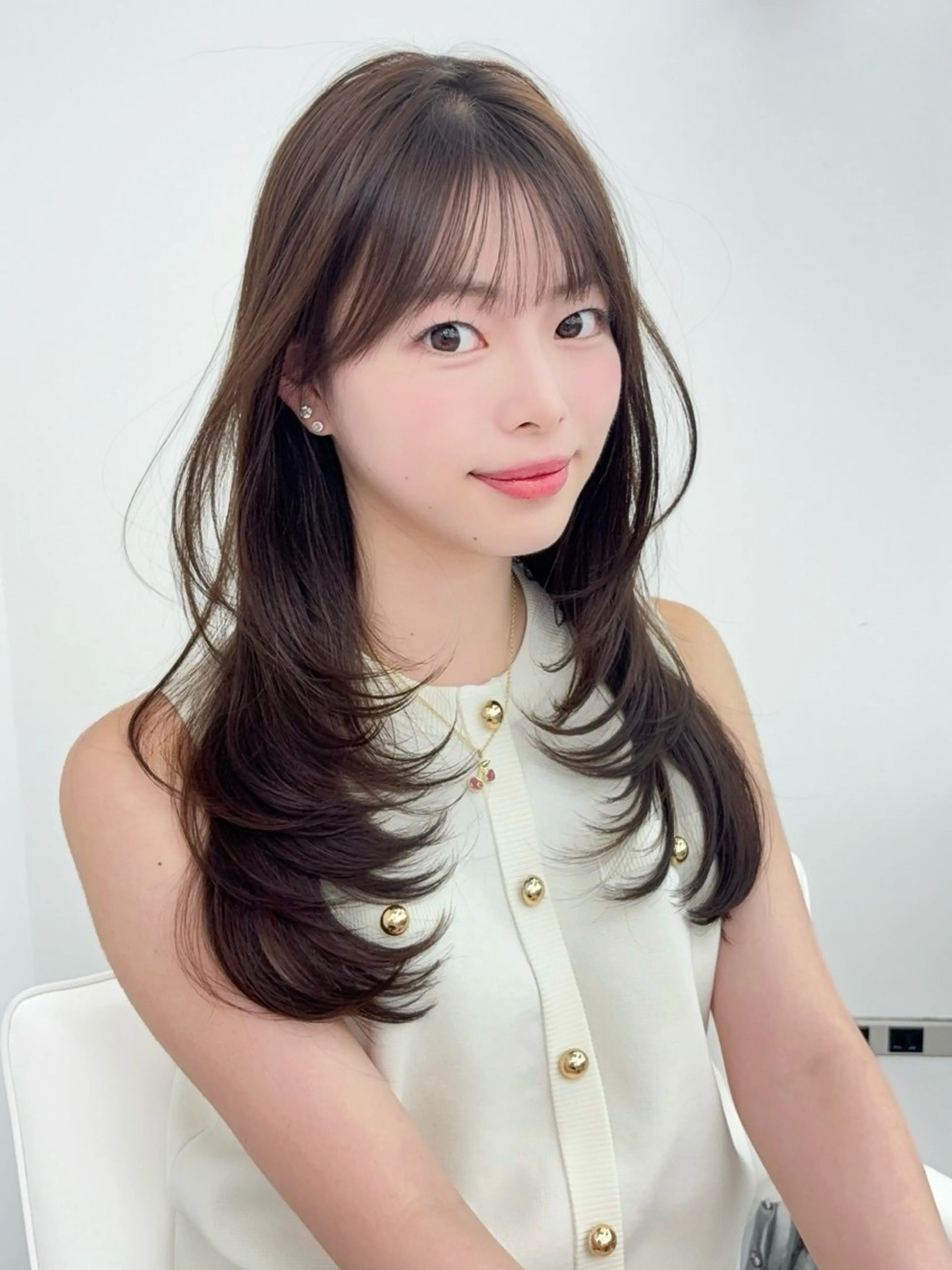 ロング カラー 小顔カット カット ヘアカラー トリートメント 韓国ヘア/レイヤー/ 顔まわり足立遥奈のヘアスタイル